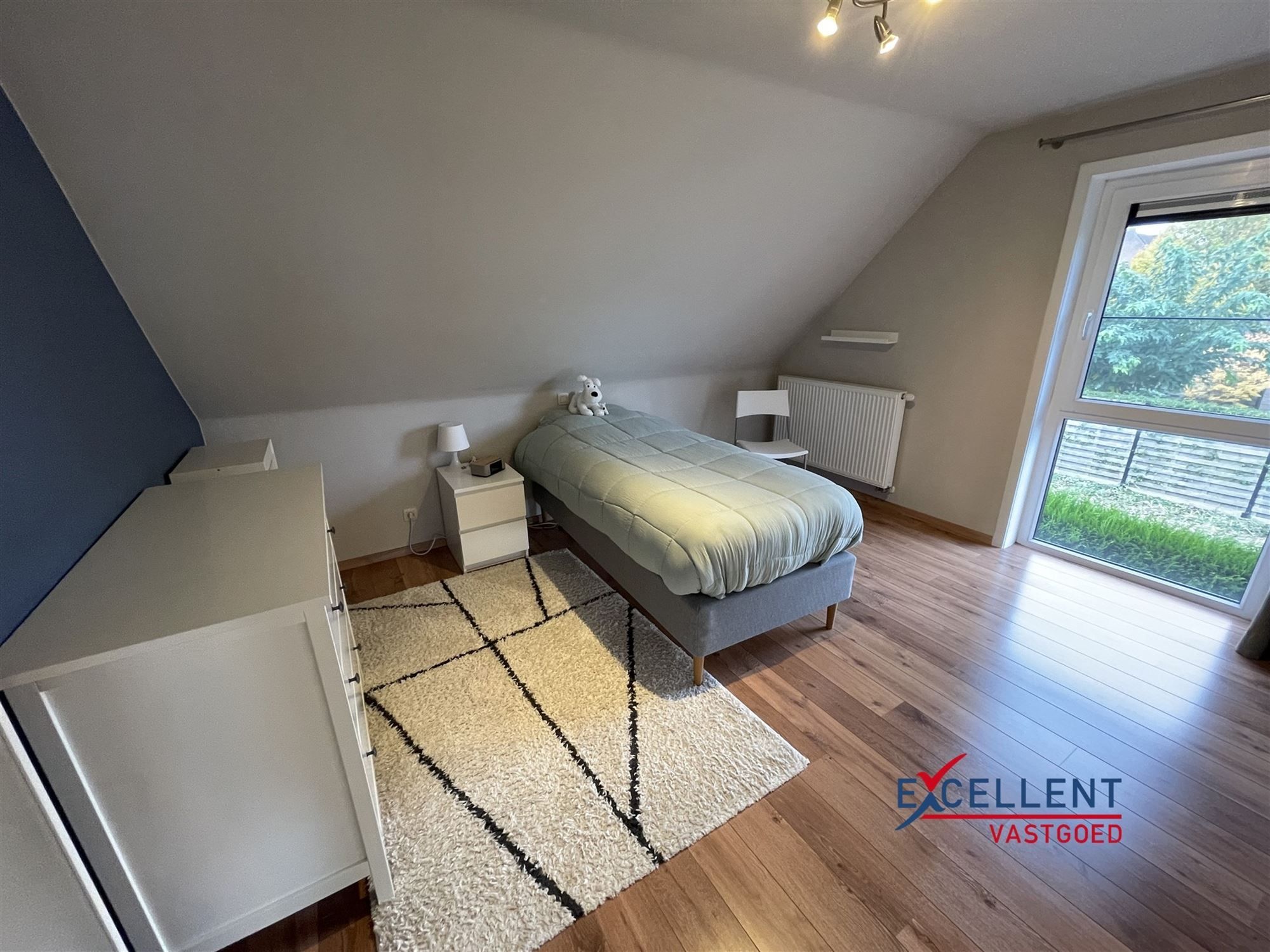 Rustig gelegen halfopen woning te huur met 3 slaapkamers foto 12