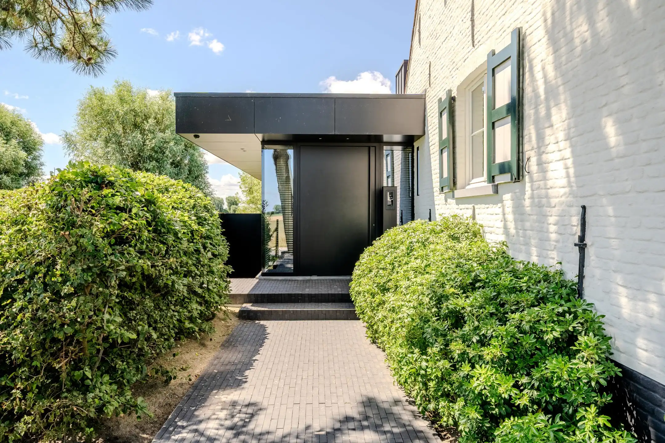 Karaktervolle hoeve met authentieke charme en een verfijnde, luxueuze afwerking op een uniek domein van 2.913 m²... foto 6