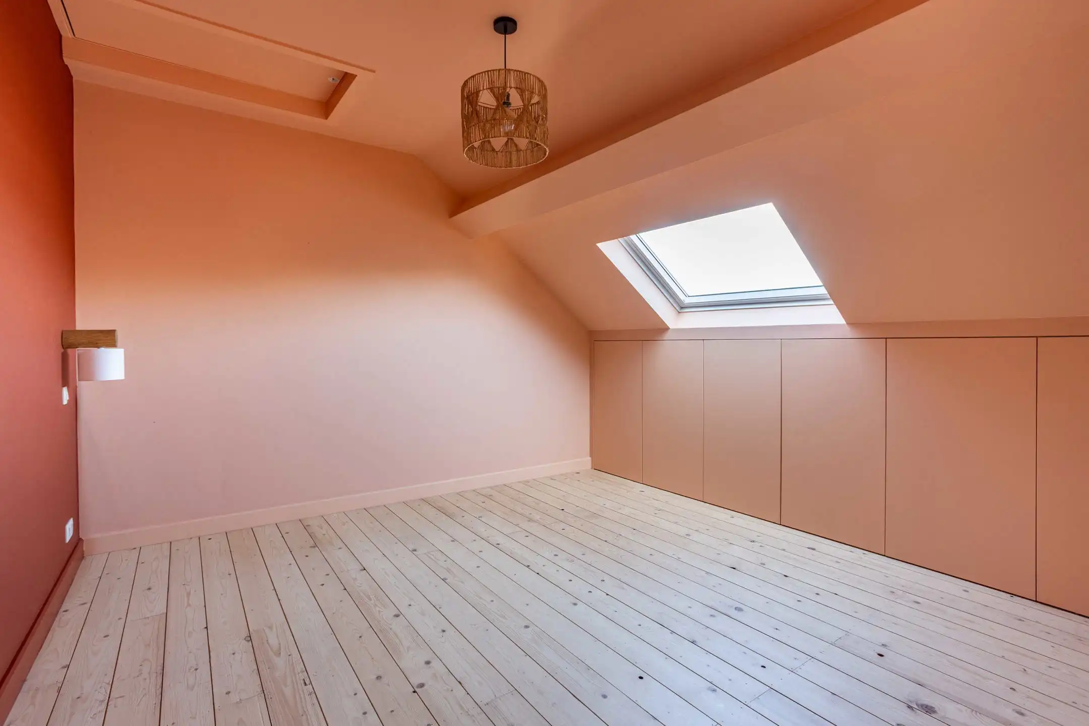 Stijlvolle art-deco herenwoning in een gegeerde straat  foto 24