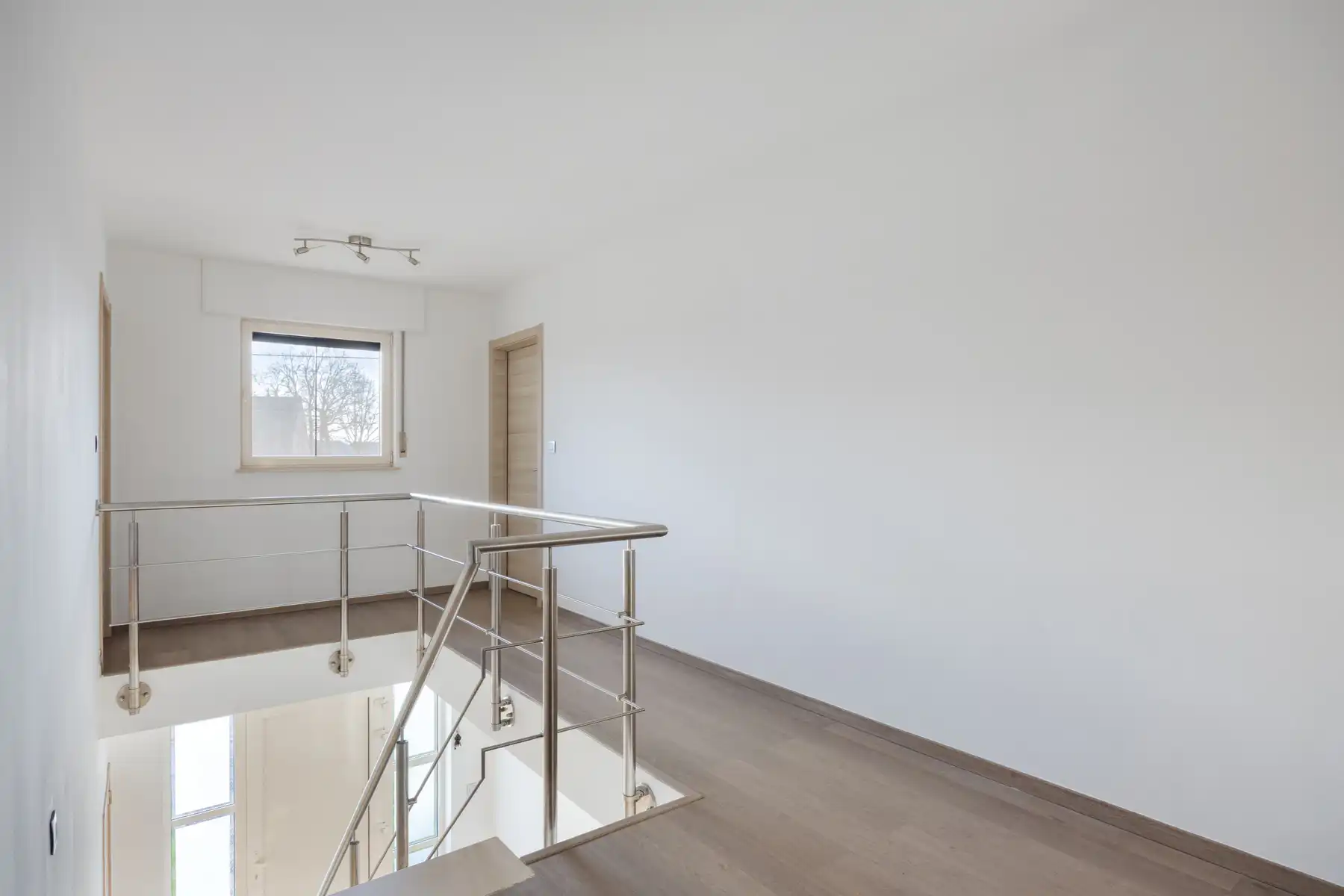 Luxueuze woning met 4/5 slpk. op 11a90ca in Neeroeteren.  foto 19