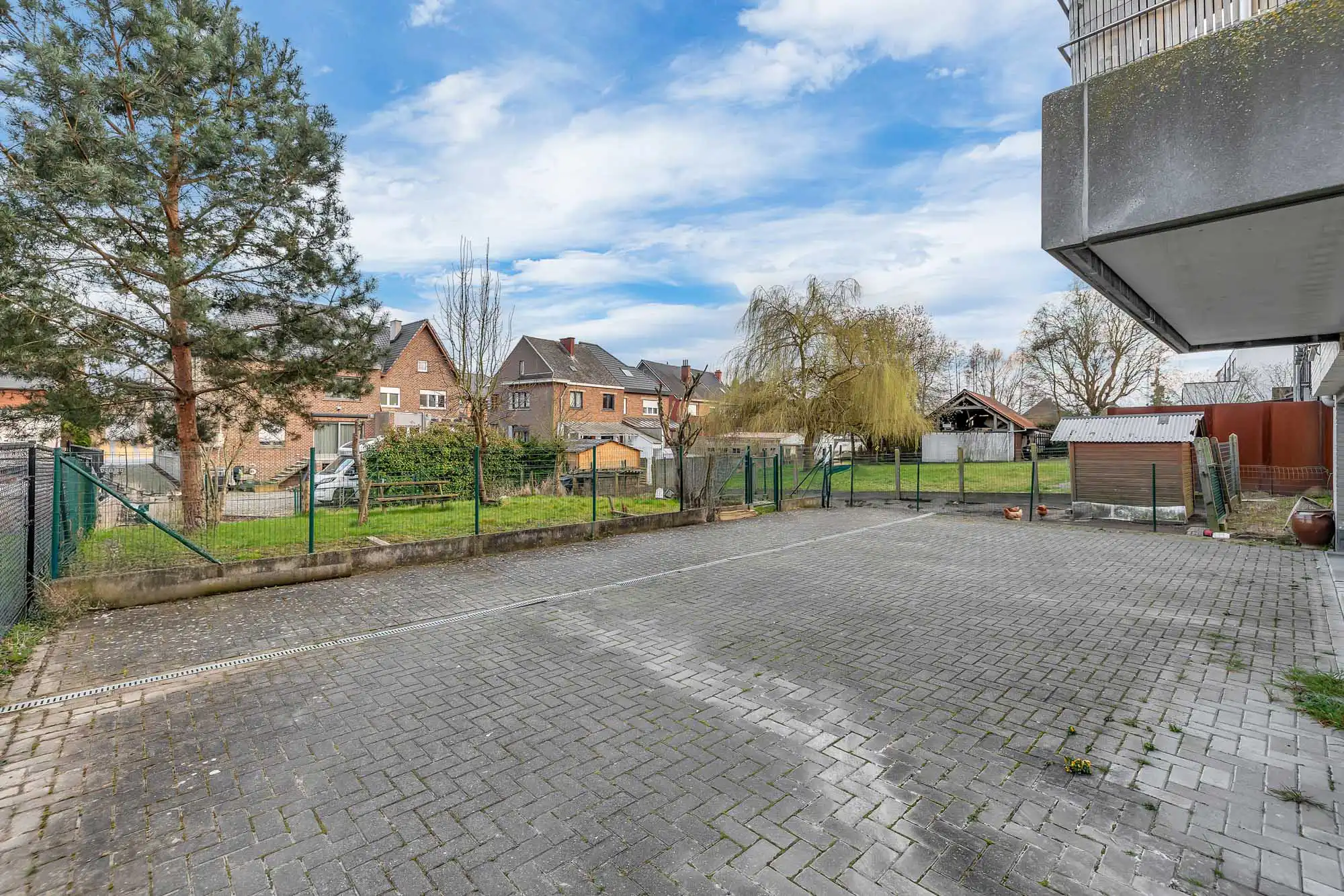 Appartementsgebouw met 3 entiteiten foto 18