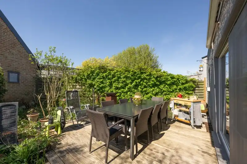 🏡 Charmante gezinswoning met zonnige tuin en polyvalent bijgebouw in Sint-Eloois-Vijve 🌿 foto 21