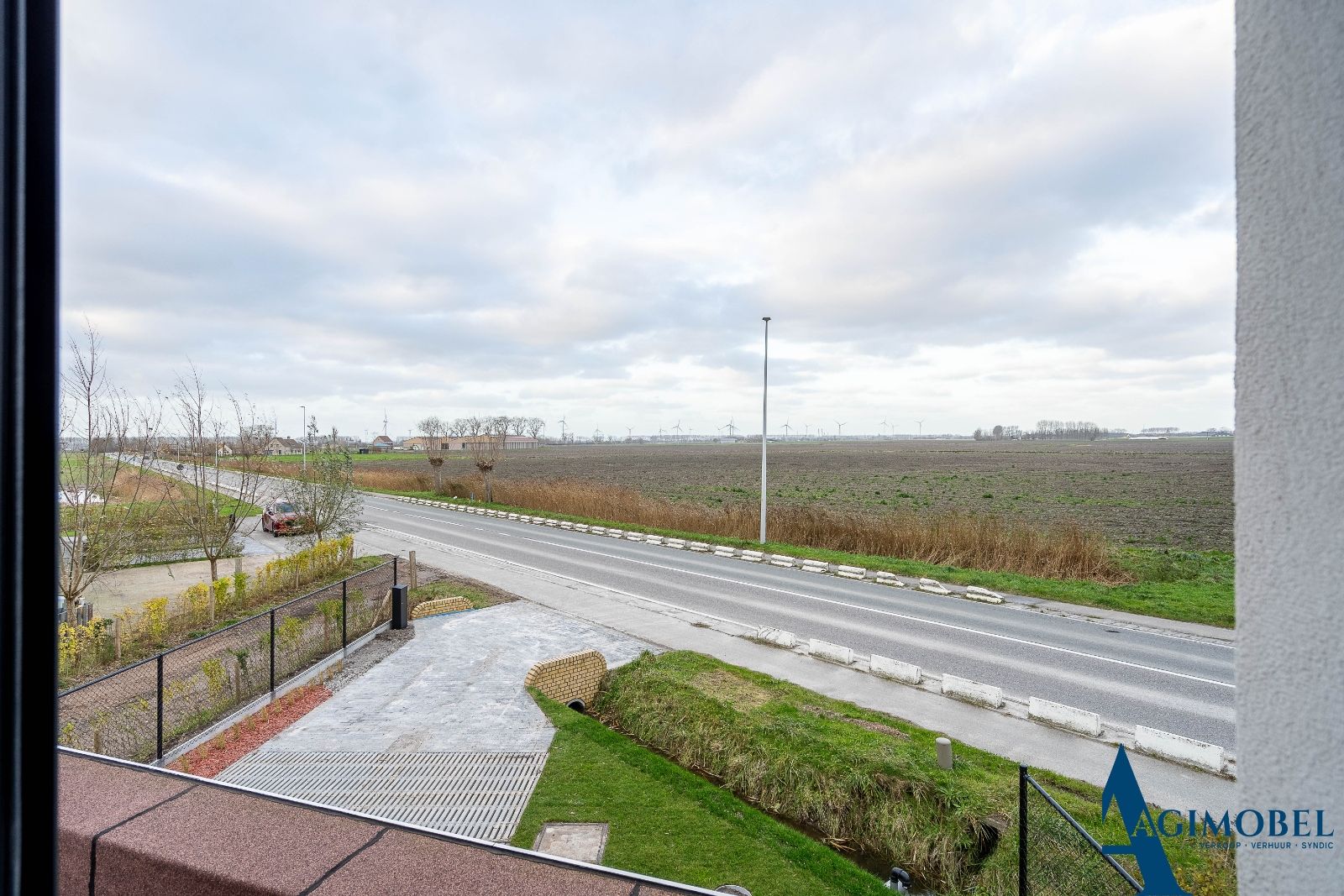 Energie neutrale nieuwbouw woning, gelegen te midden van de prachtige polders van Knokke (Westkapelle) foto 16