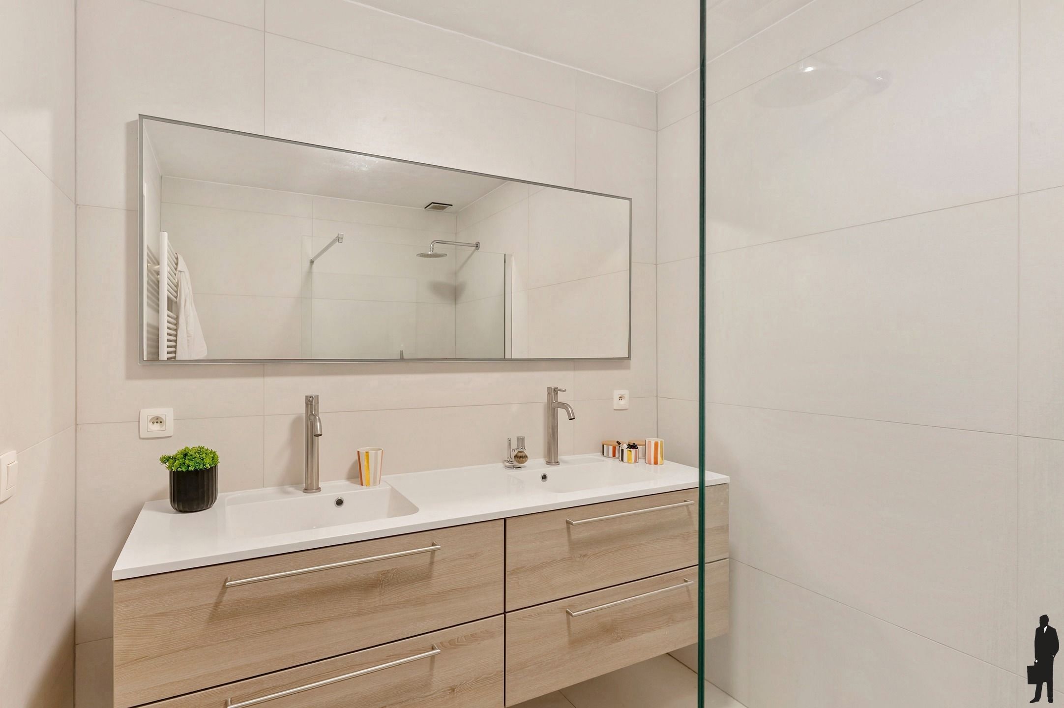 Duplex gelijkvloers appartement met zuid-west tuin op toplocatie – Antwerpen Zuid foto 13