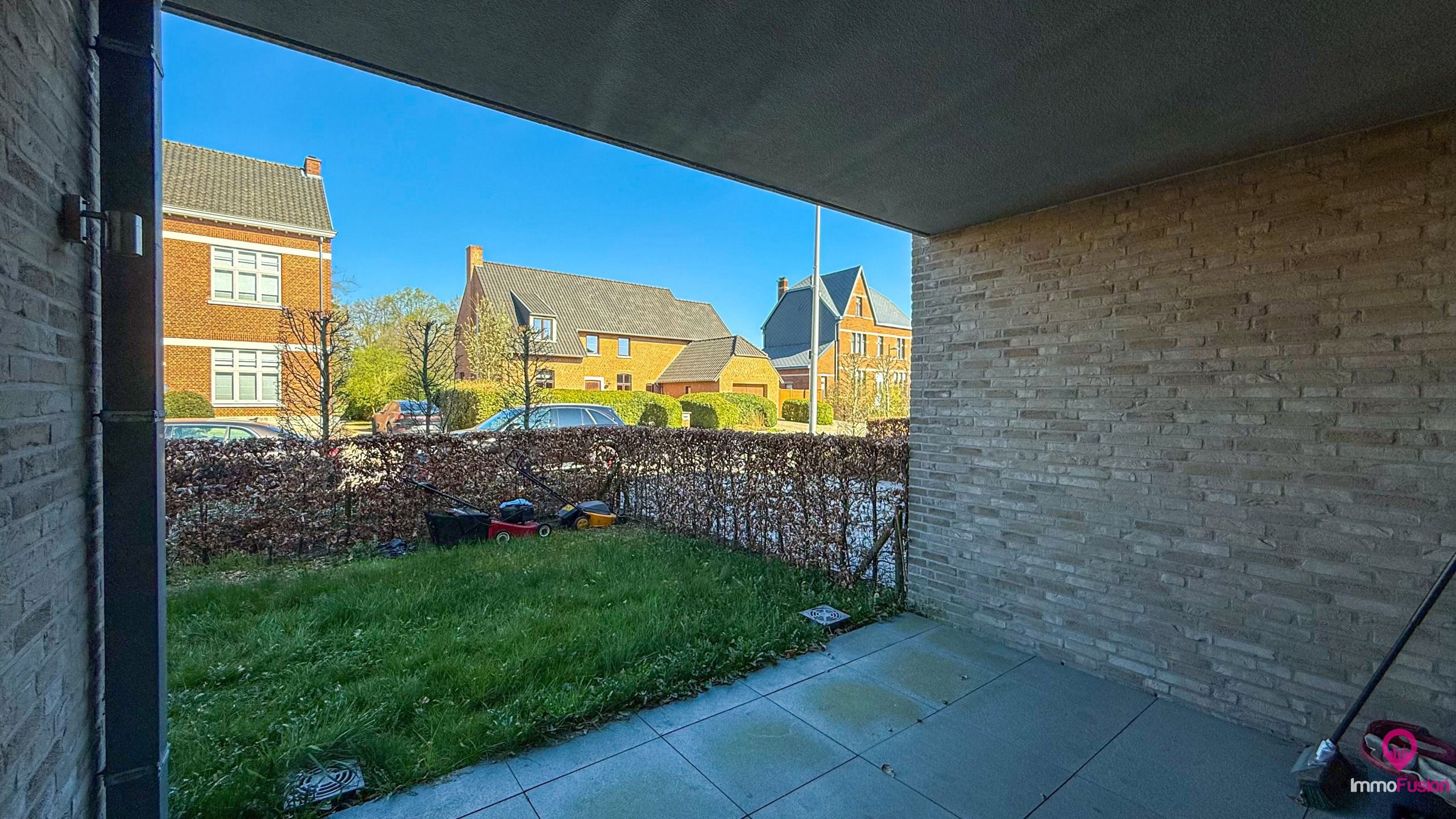 Instapklaar gelijkvloers appartement met 1 slpk en tuintje! foto 12