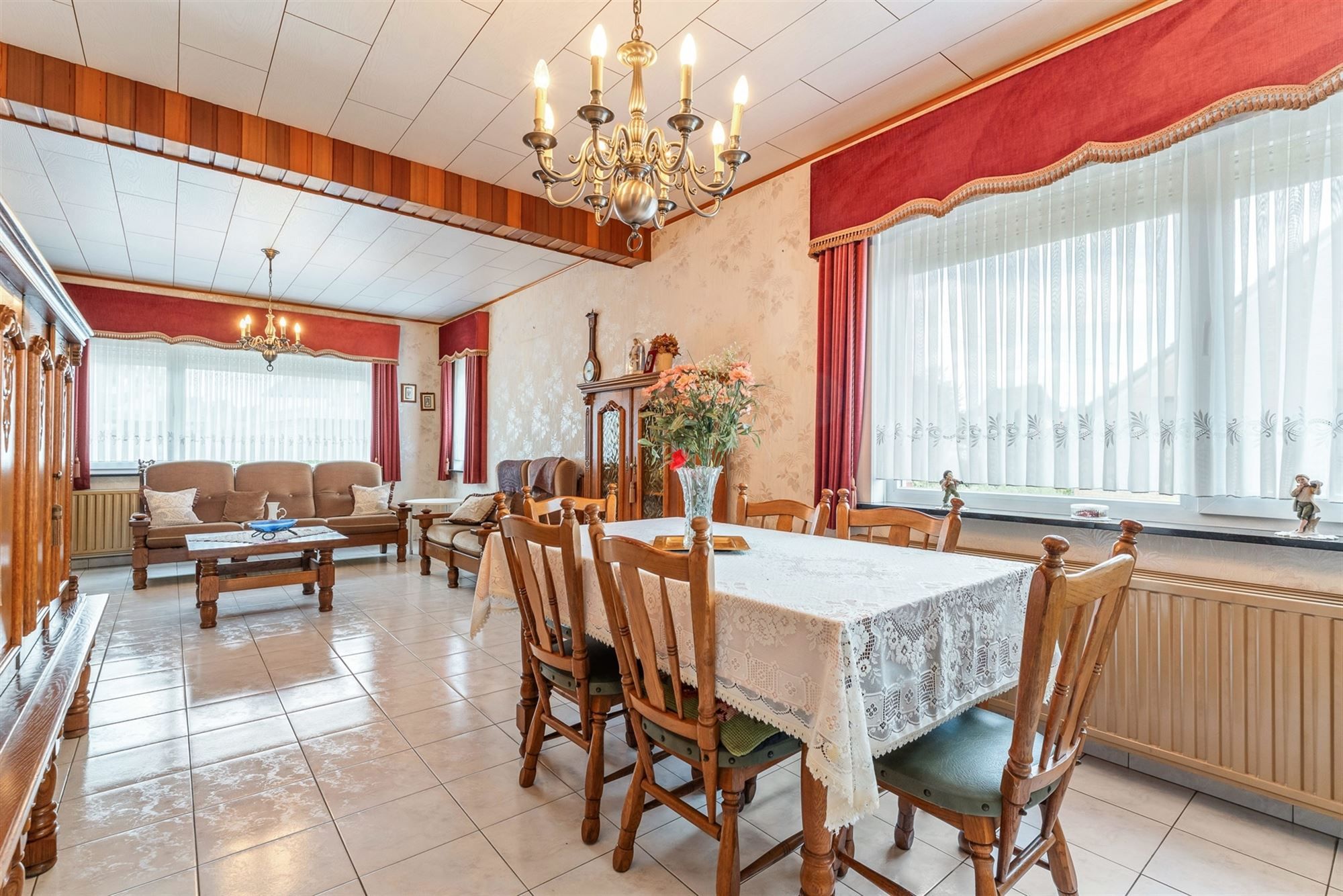 OP TE FRISSEN WONING ZEER RUSTIG GELEGEN OP EEN RUIM ZUIDELIJK GEORIËNTEERD PERCEEL TE LEOPOLDSBURG foto 9