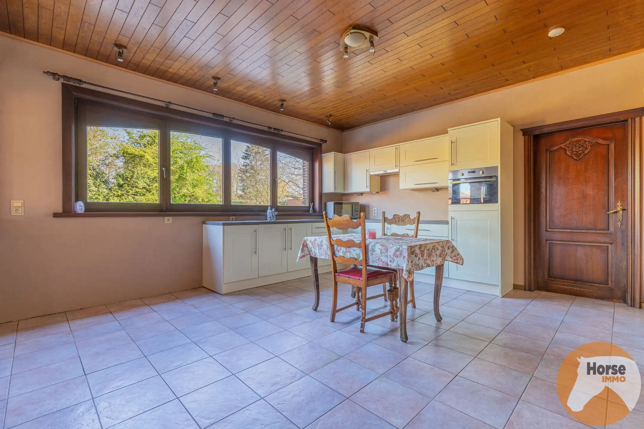 ERPE-MERE - Ruime villa met potentieel in rustige straat foto 7