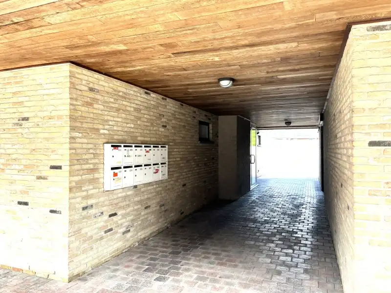 Appartement met garage, 2 slpkms en zonnepanelen foto 3