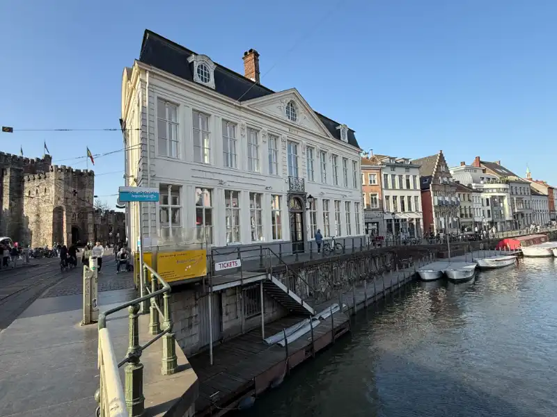 Prachtig appartement met zicht op de Leie foto 2