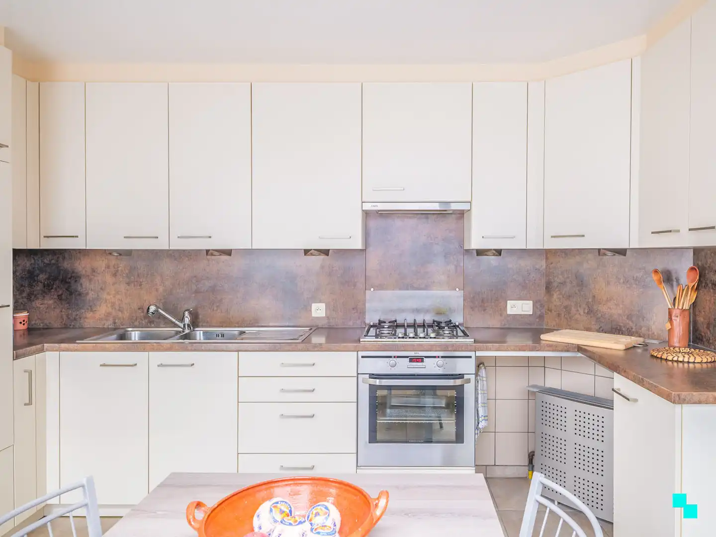 Charmante rijwoning met gezellige tuin te Gentbrugge foto 9