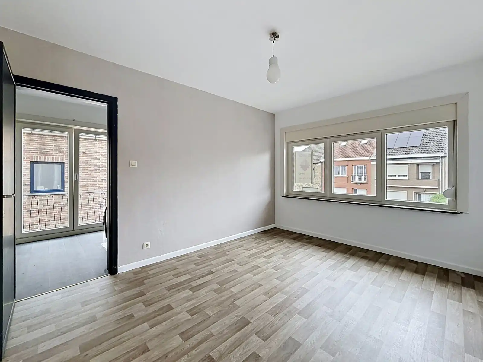 Centraal EN Rustig gelegen HOB met 2 SLPK, Garage EN Tuin! foto 10