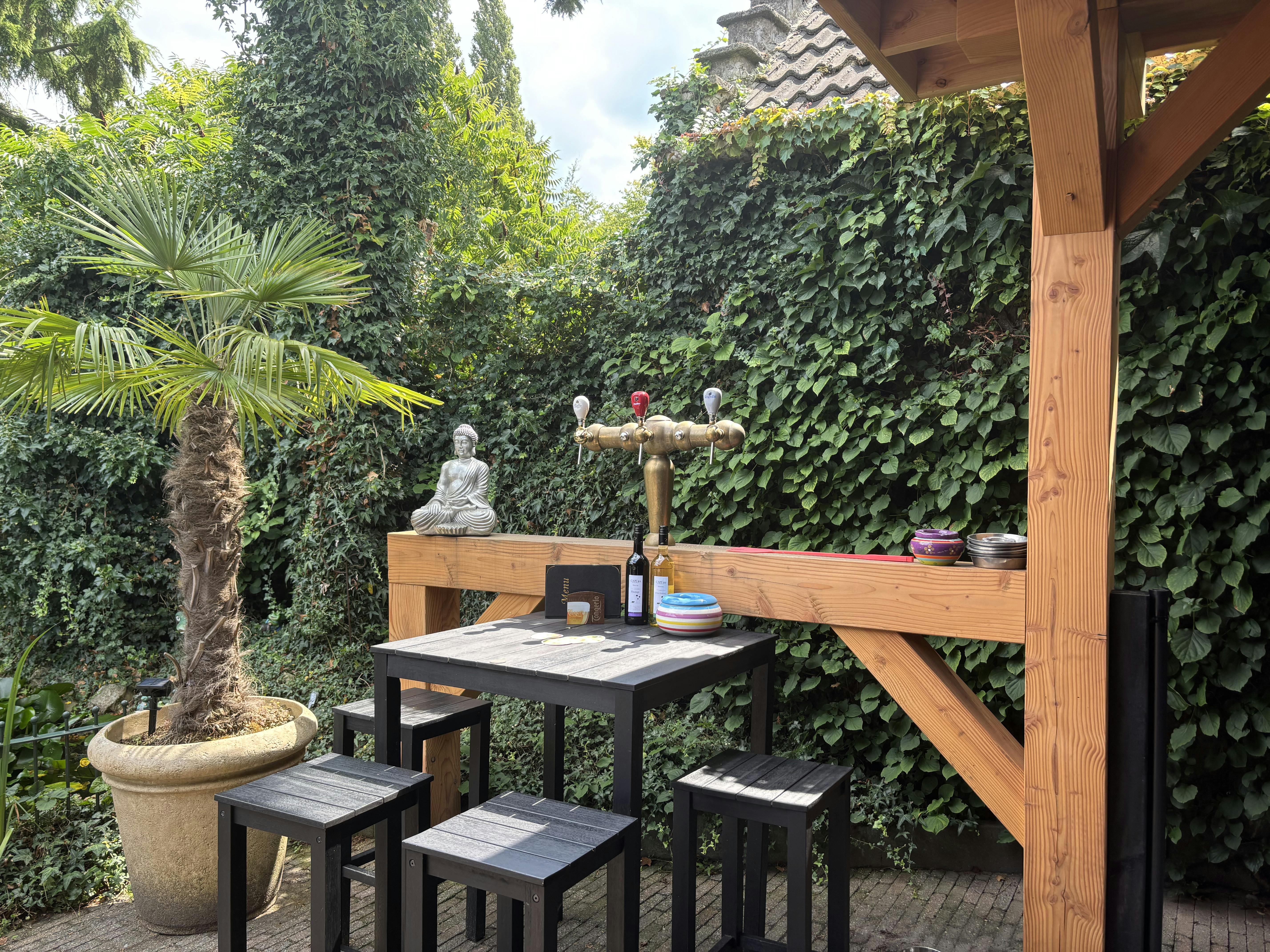 Woning met charmante kroeg en tuinterras te koop! foto 14