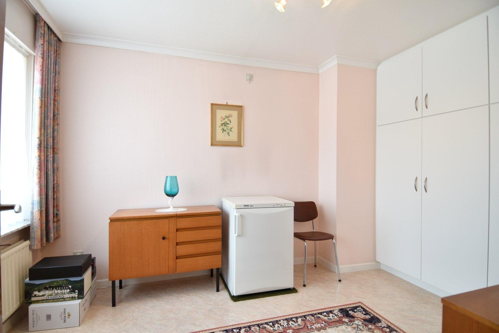 Instapklare gezinswoning met 4 slaapkamers, garage en zonnige tuin te koop in Marke foto 13