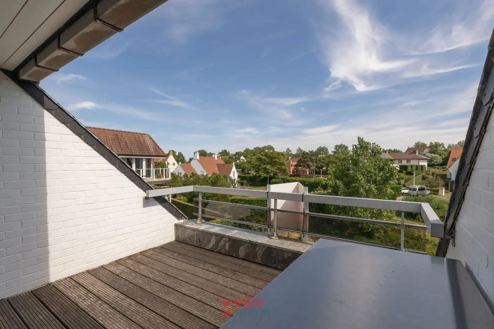 Hoofdfoto van de publicatie: Appartement met 2 slaapkamers op de rand van villawijk Simli