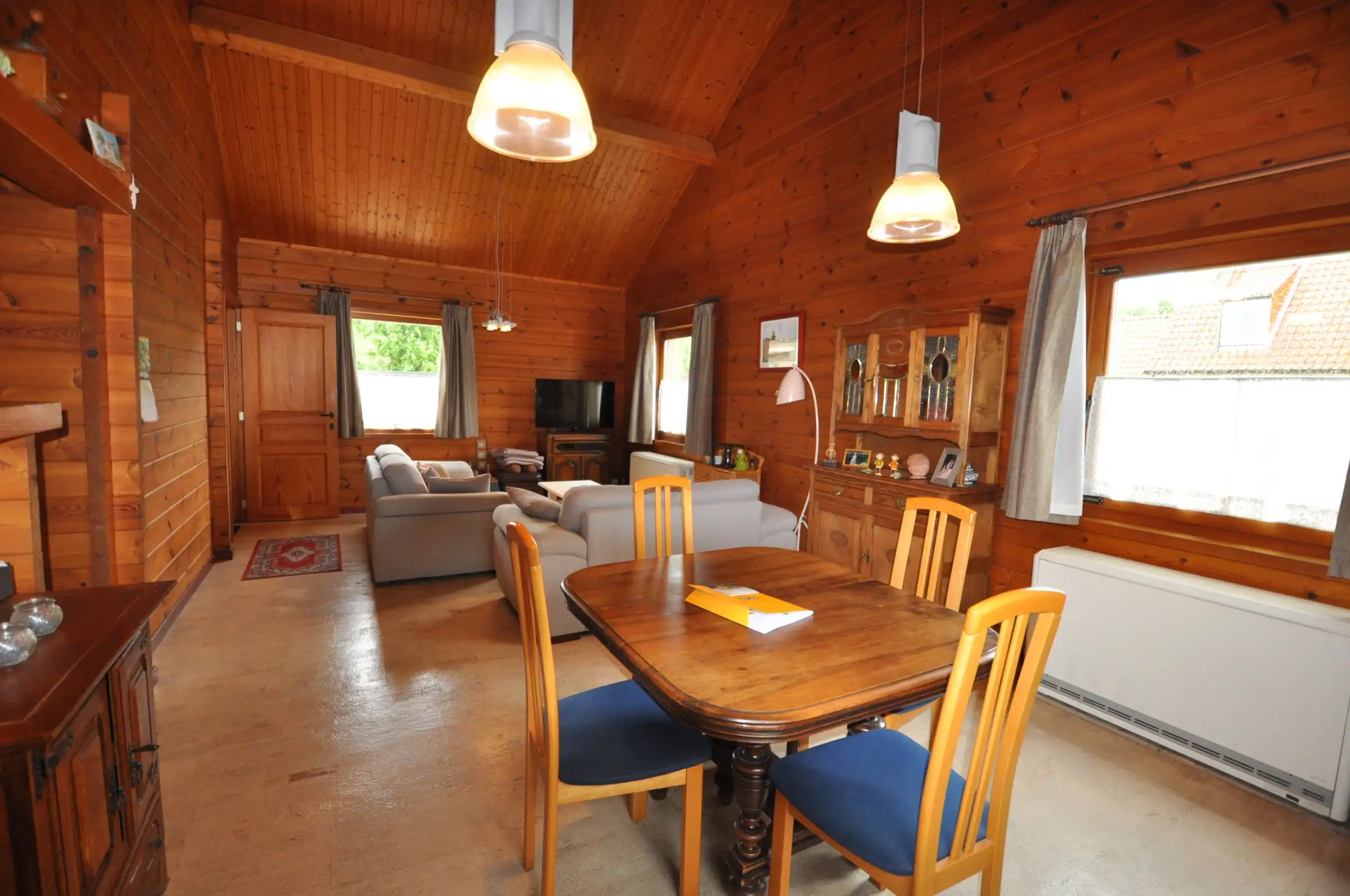 Alleenstaande woning te Oudenburg ! foto 4