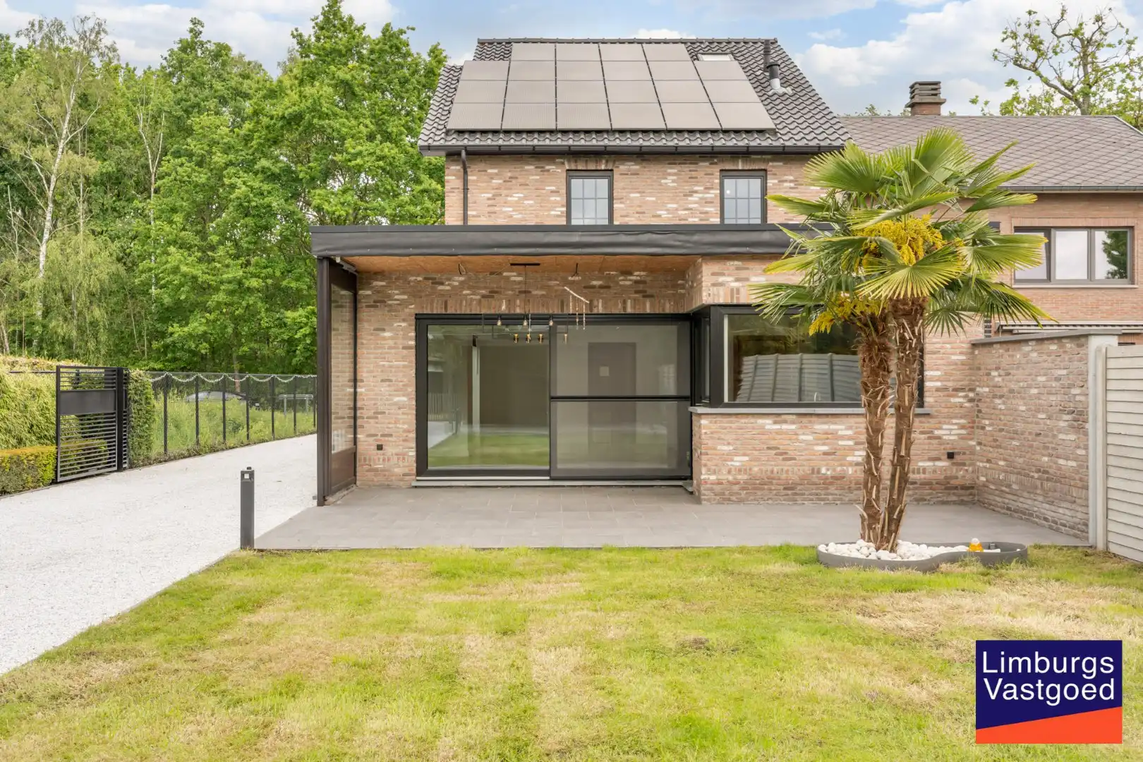 Exclusieve gezinswoning, 283m², 5 slpk, praktijkruimte op toplocatie foto 41