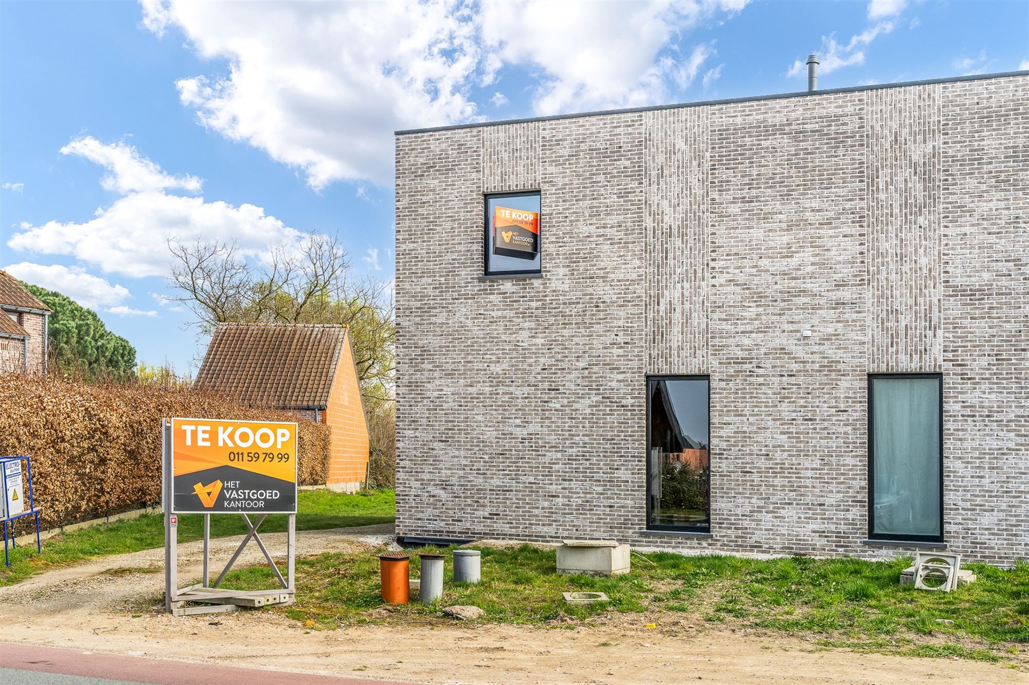 KNAPPE NIEUWBOUWWONING OP ZEER GOEDE LOCATIE TE HASSELT MET ZICHT OP DE ACHTERLIGGENDE WEIDES foto 17