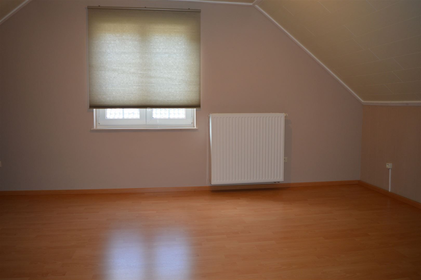 TE HUUR: vrijstaande woning met 4 slaapkamers gelegen te Houthalen-Helchteren! foto 19