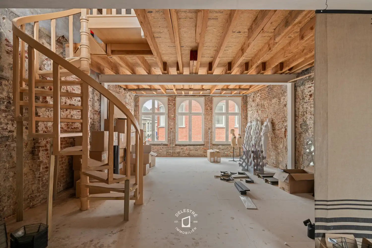Interessante opbrengsteigendommen in hartje Halle – 2 APP. met handelsgebouw foto 35