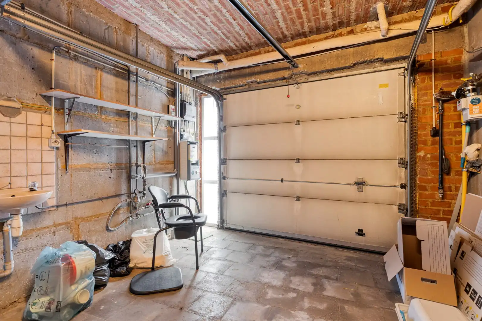 Goed gelegen woning foto 16