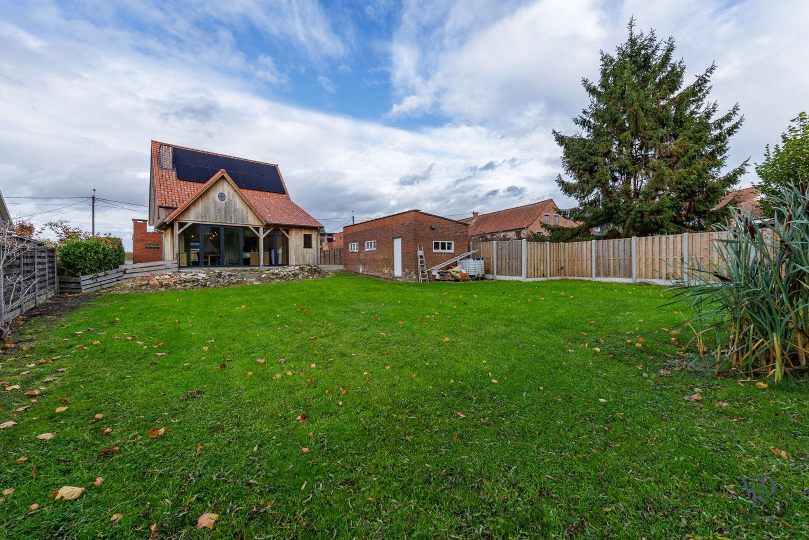 Charmant gerenoveerde villa met karakter en hedendaags comfort foto 39