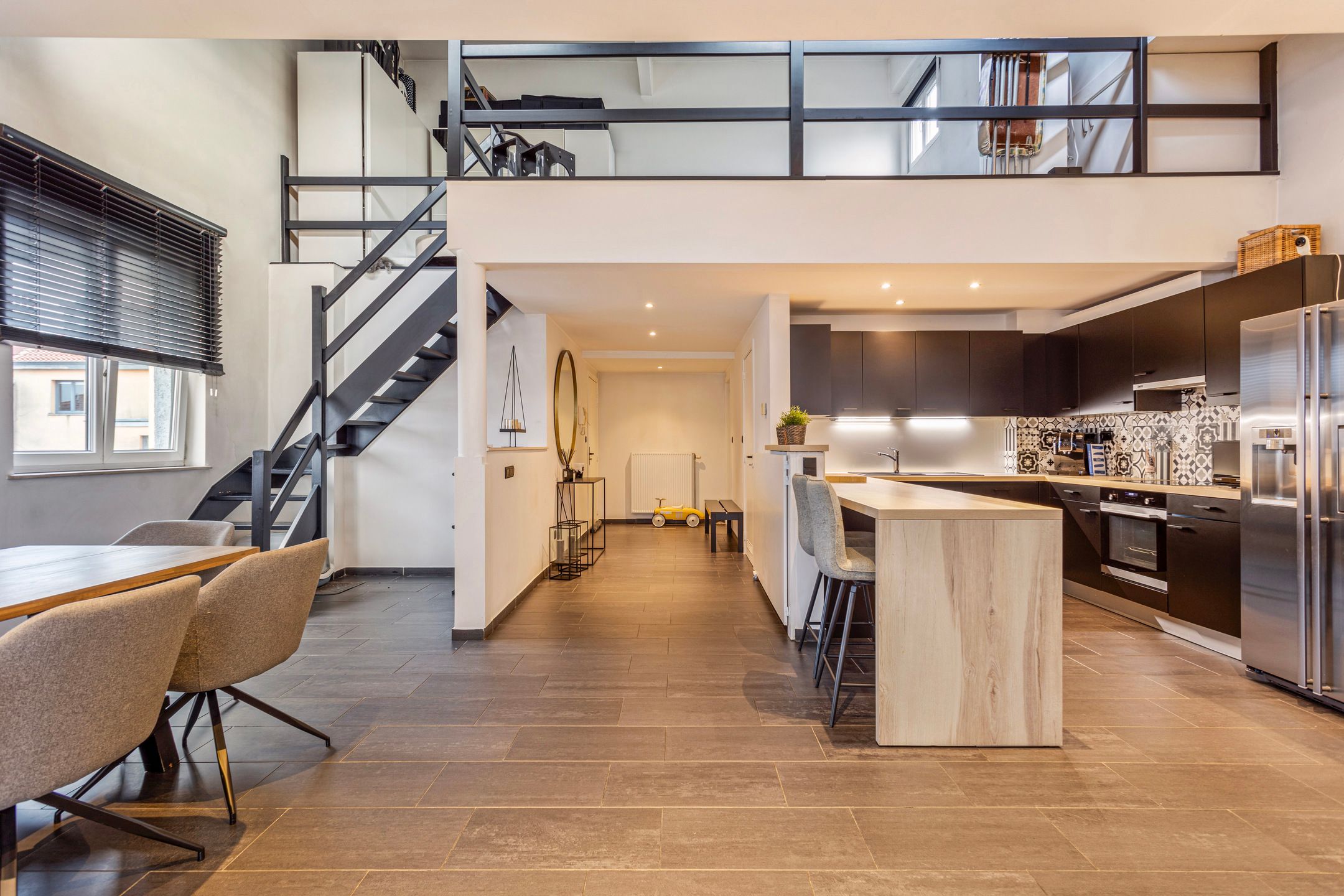 Uitzonderlijke Loft: 135m² met Mezzanine foto 2
