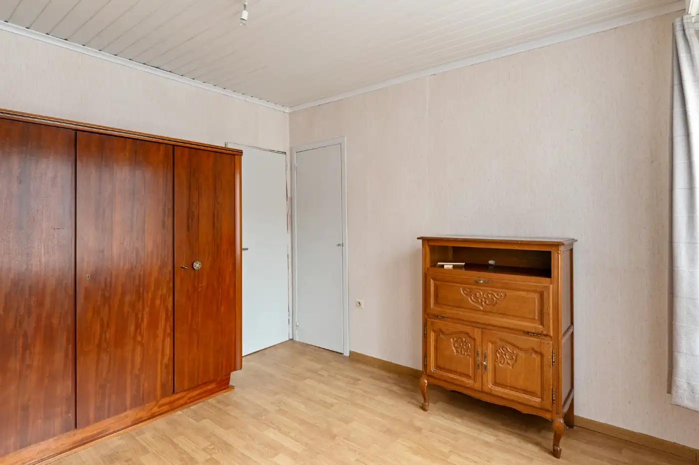 Leuke starterswoning met 2 slpk., garage en gezellig west-tuintje foto 19