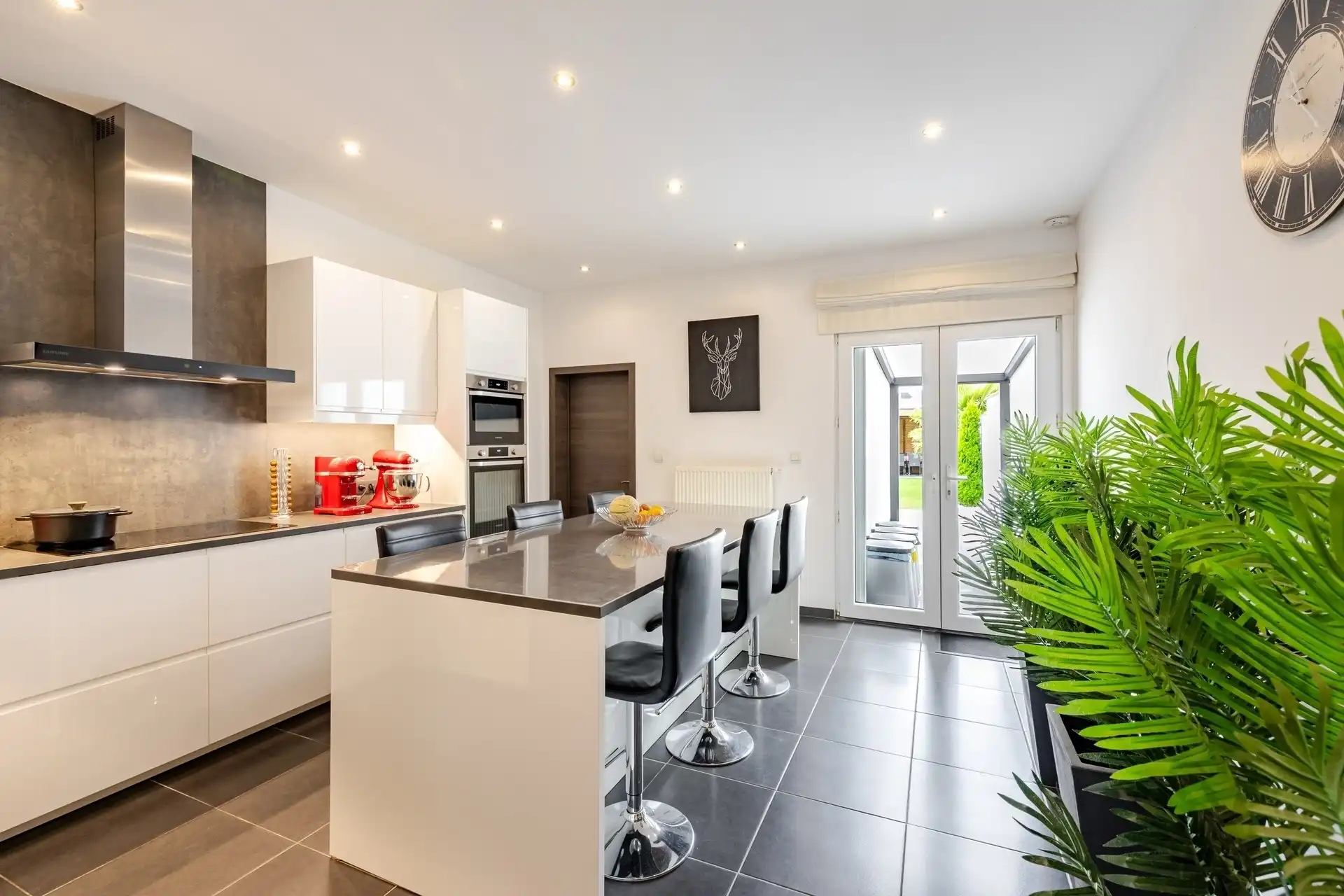 Prachtig gerenoveerde woning met 3 slks en tuin  foto 7