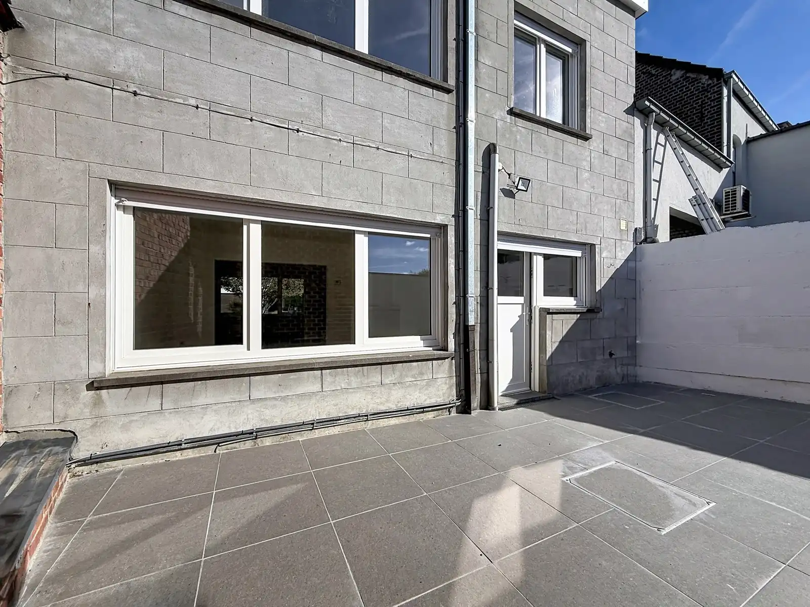 Gezinswoning met 2 SLPK, Tuin én Garage! foto 14