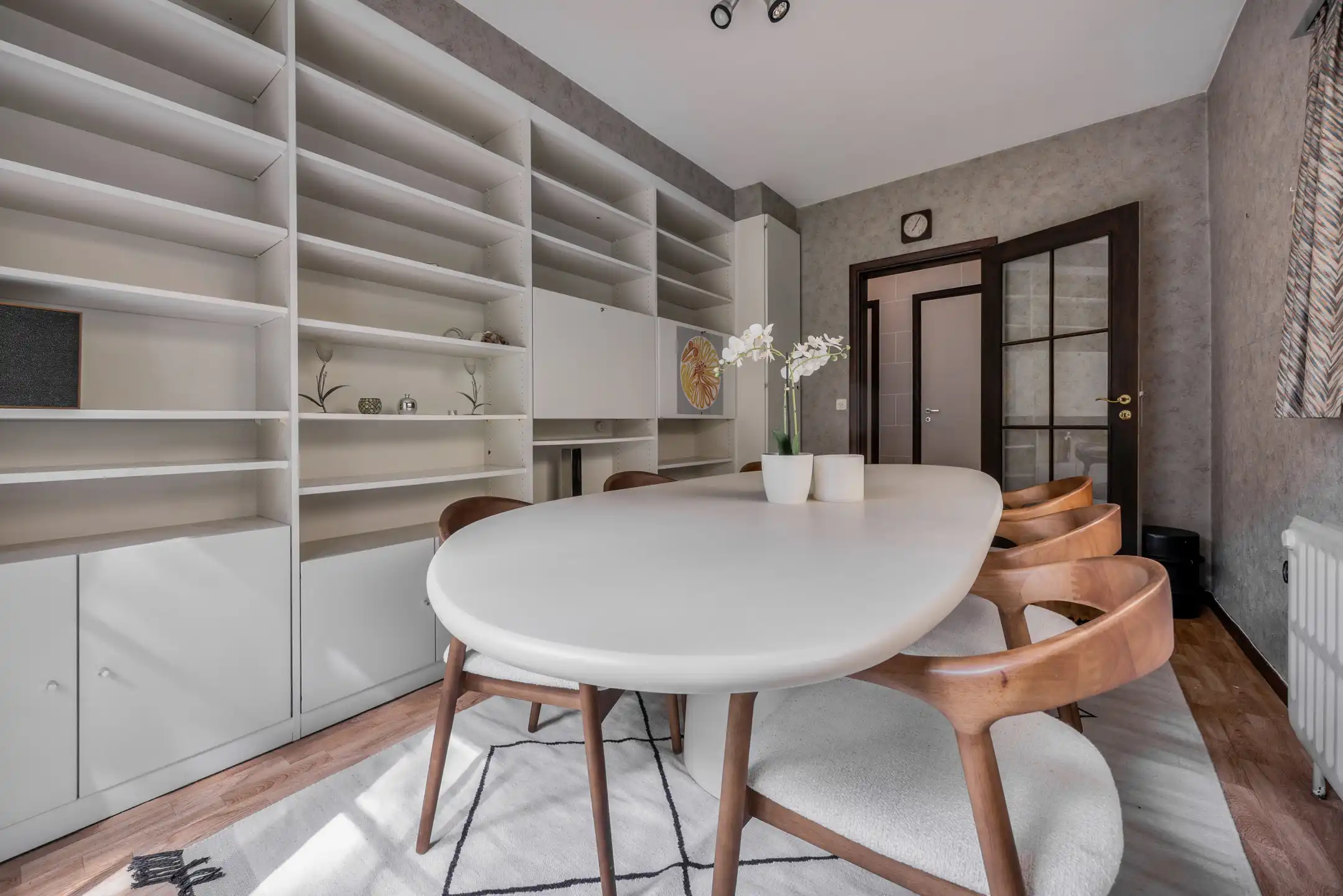  Te renoveren landhuis in groene wijk Hertebos foto 14