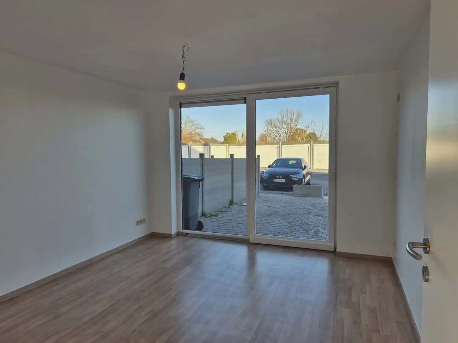 Gelijkvloers appartement met 2 slaapkamers en garage foto 8