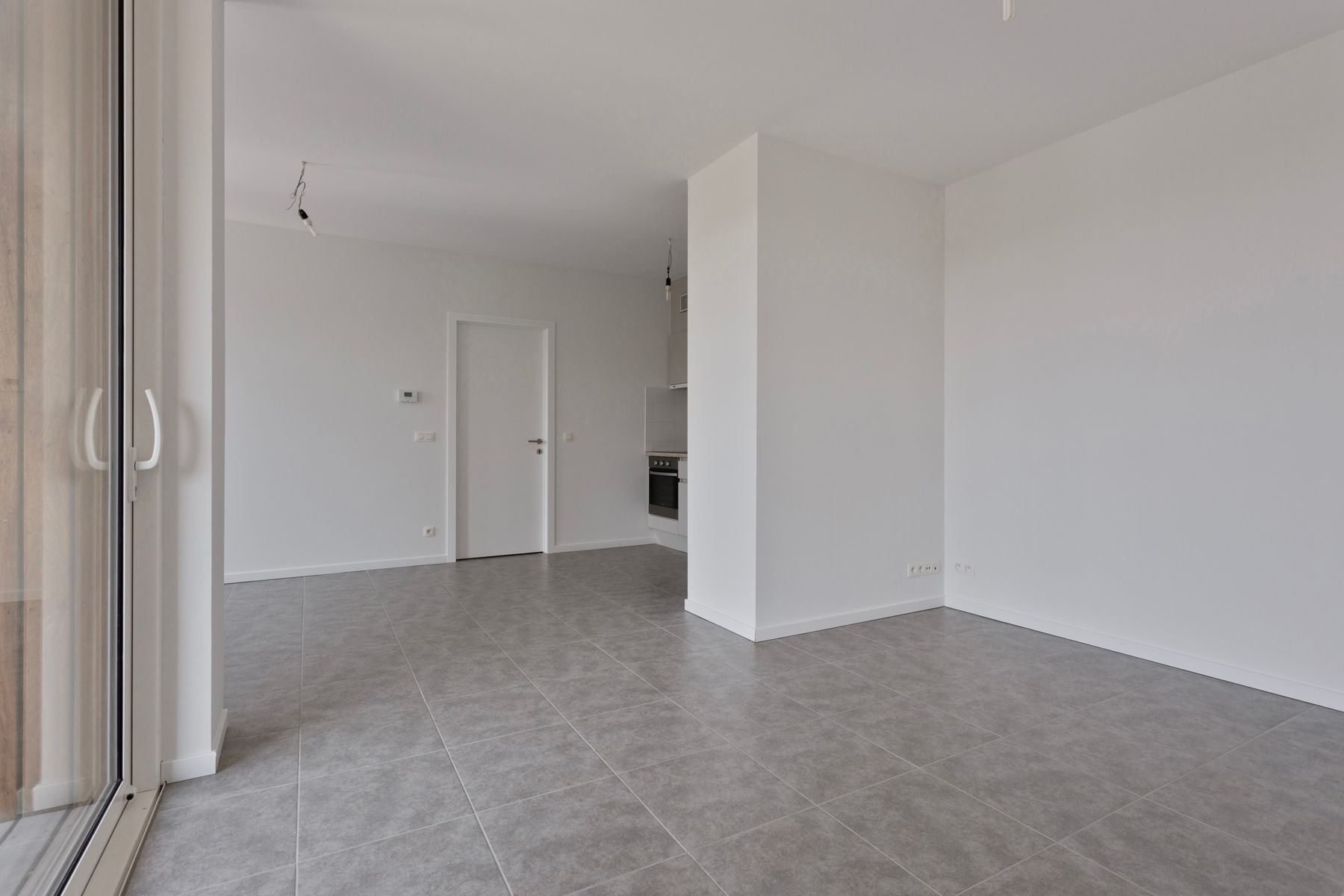OPTIE Recent appartement met 2 slaapkamers en terras foto 6