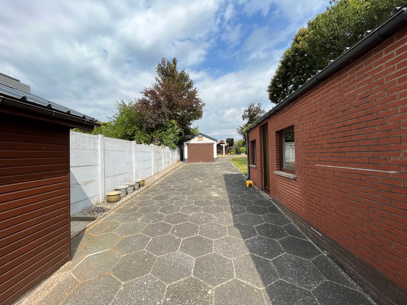  ruime woning in Aalter met grote tuin en garage foto 20