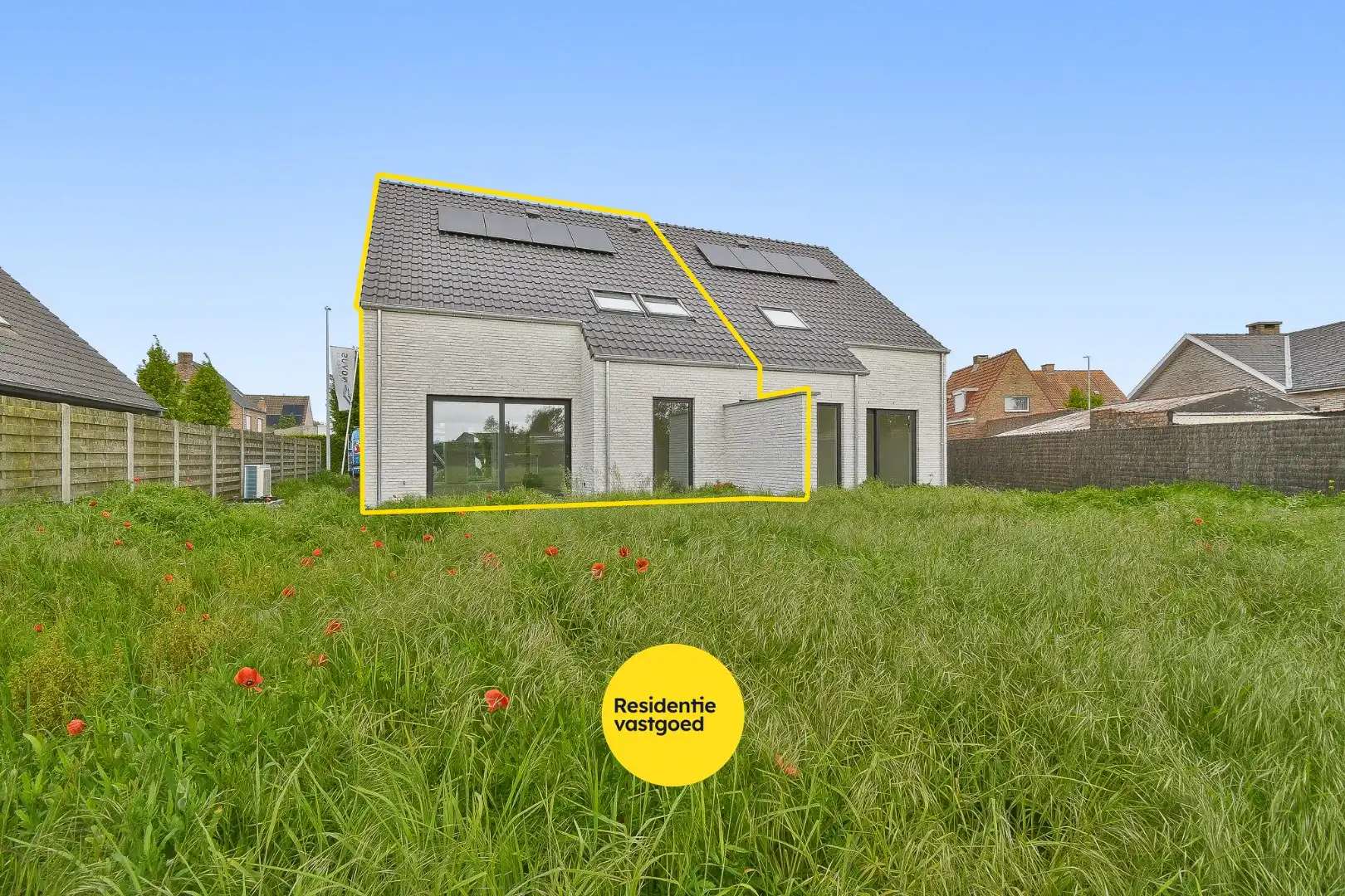 Gezinswoning met drie slaapkamers op goeie locatie foto 3