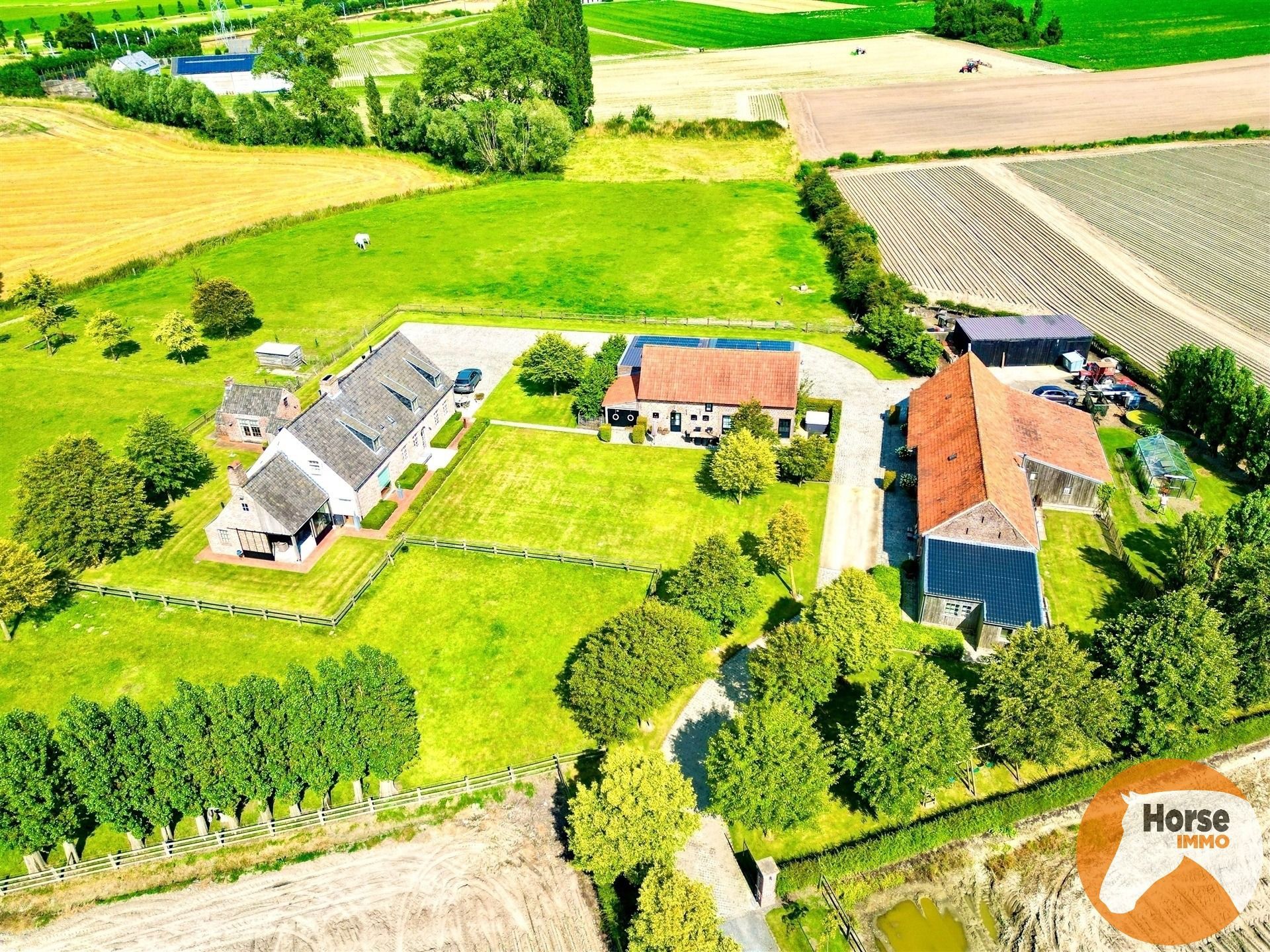 PITTEM - Landelijke Hoeve met Bijgebouwen op 1ha82a62ca foto 43