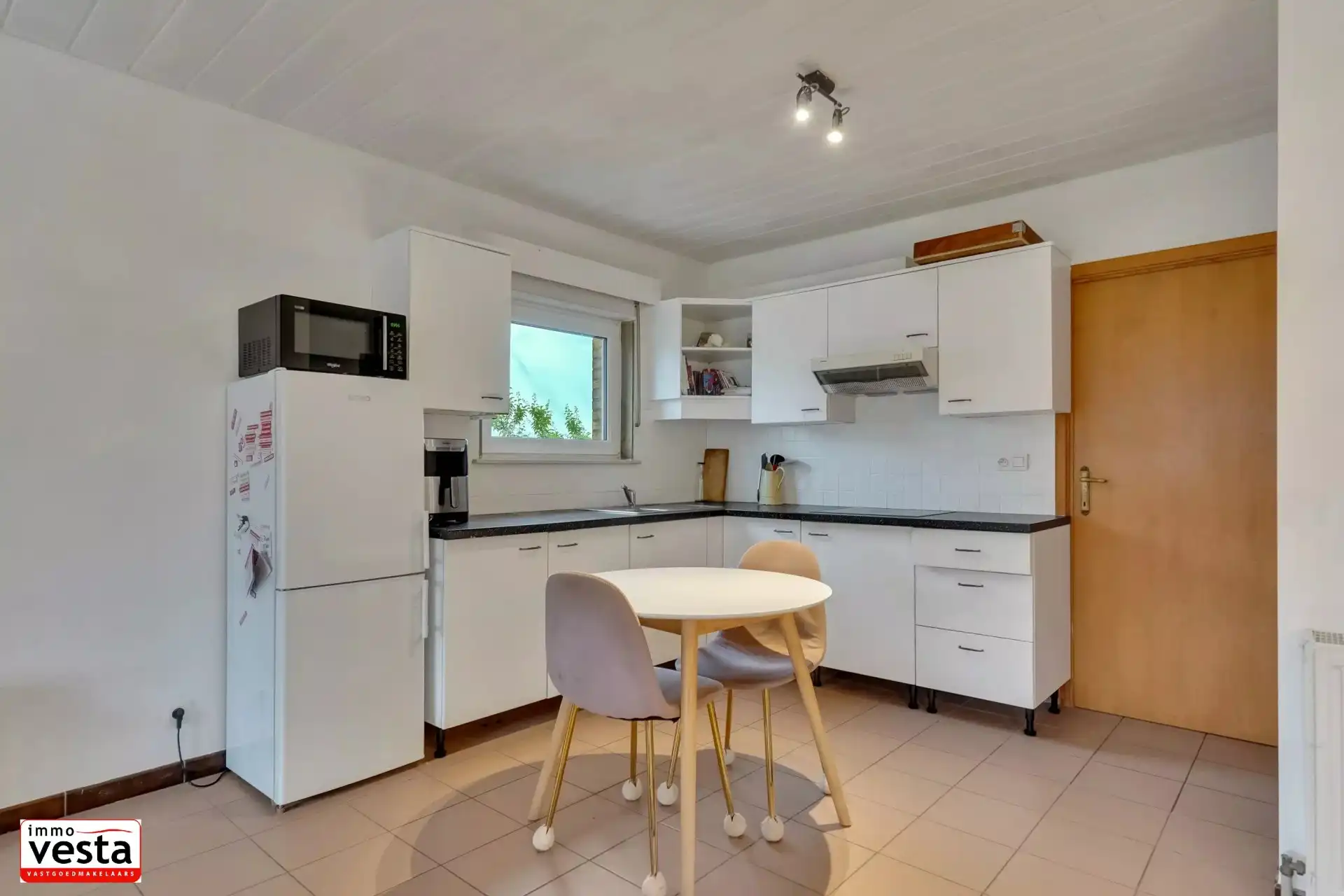Ruime meergezinswoning met twee appartementen foto 16