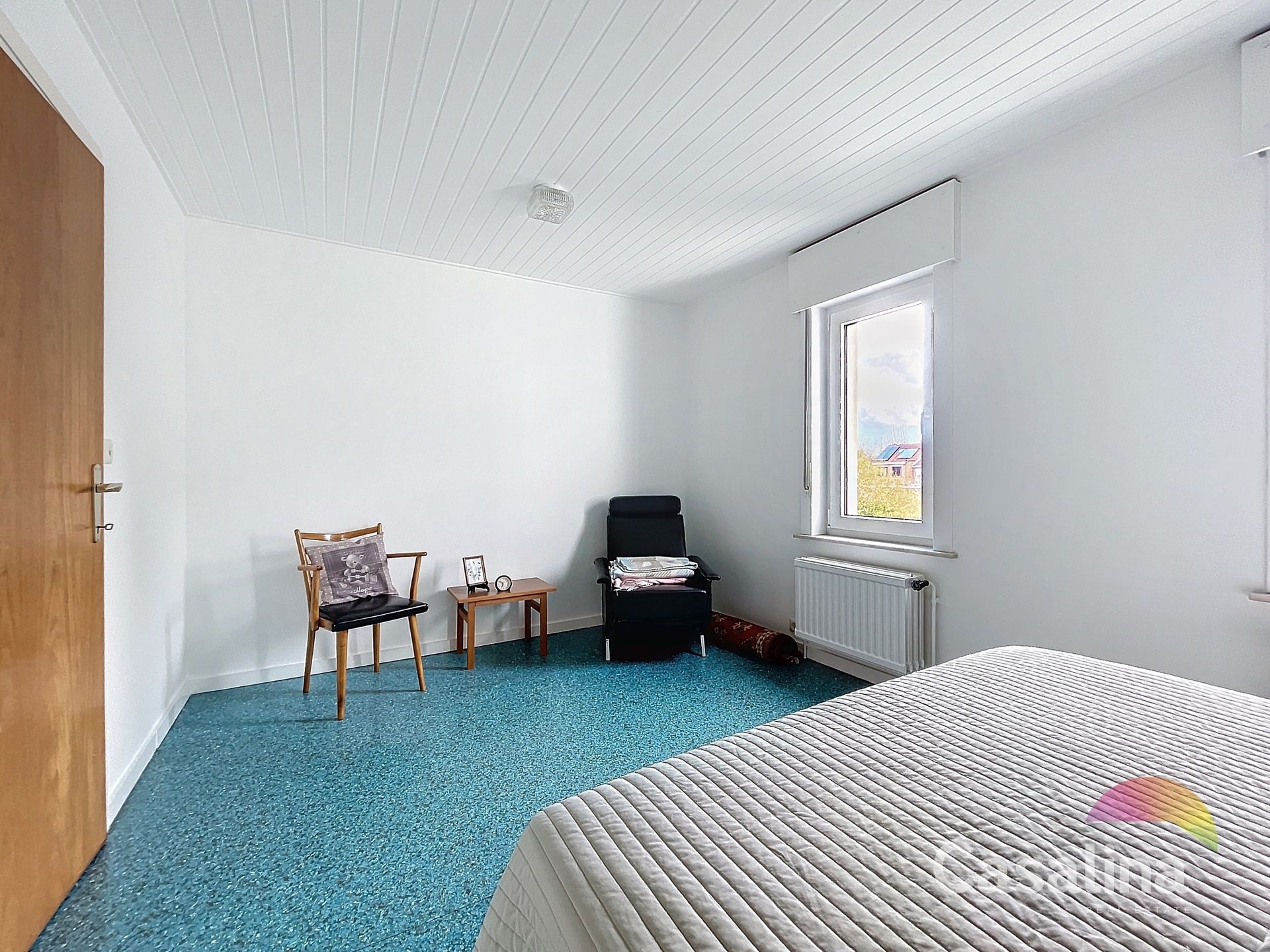 Charmante bungalow met potentieel op toplocatie!  foto 17