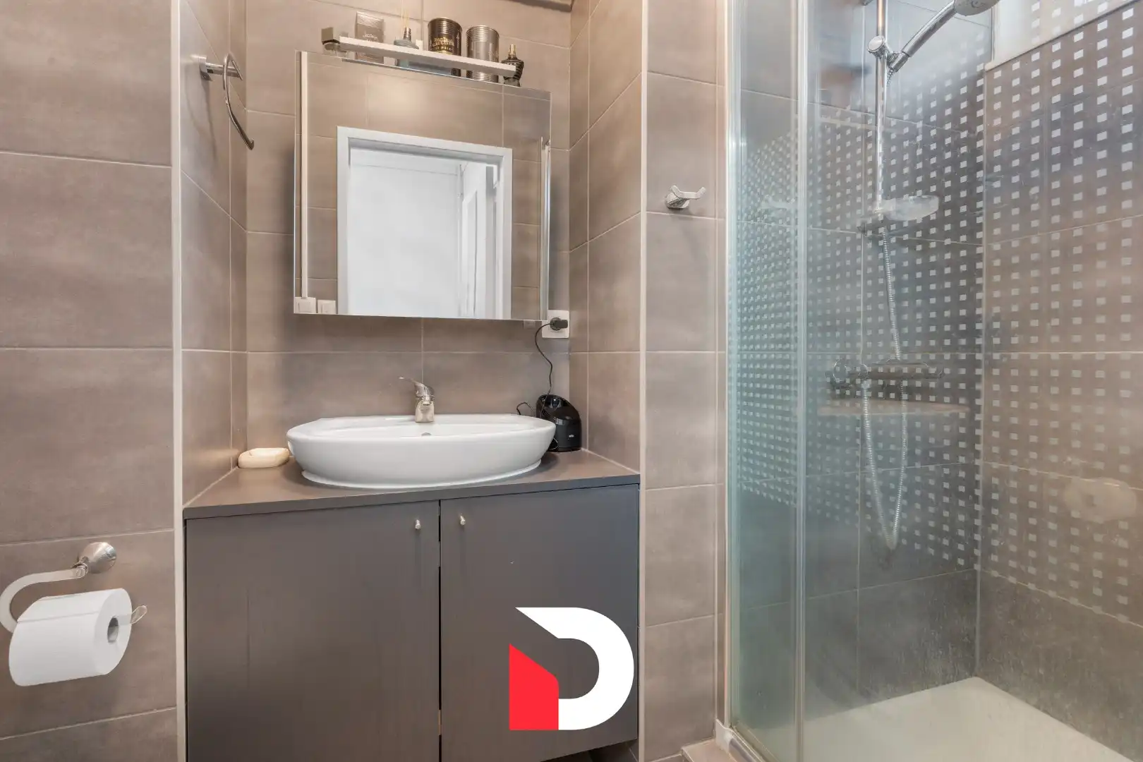 Ruim 1 slaapkamer appartement in Groeninge te centrum Brugge foto 10