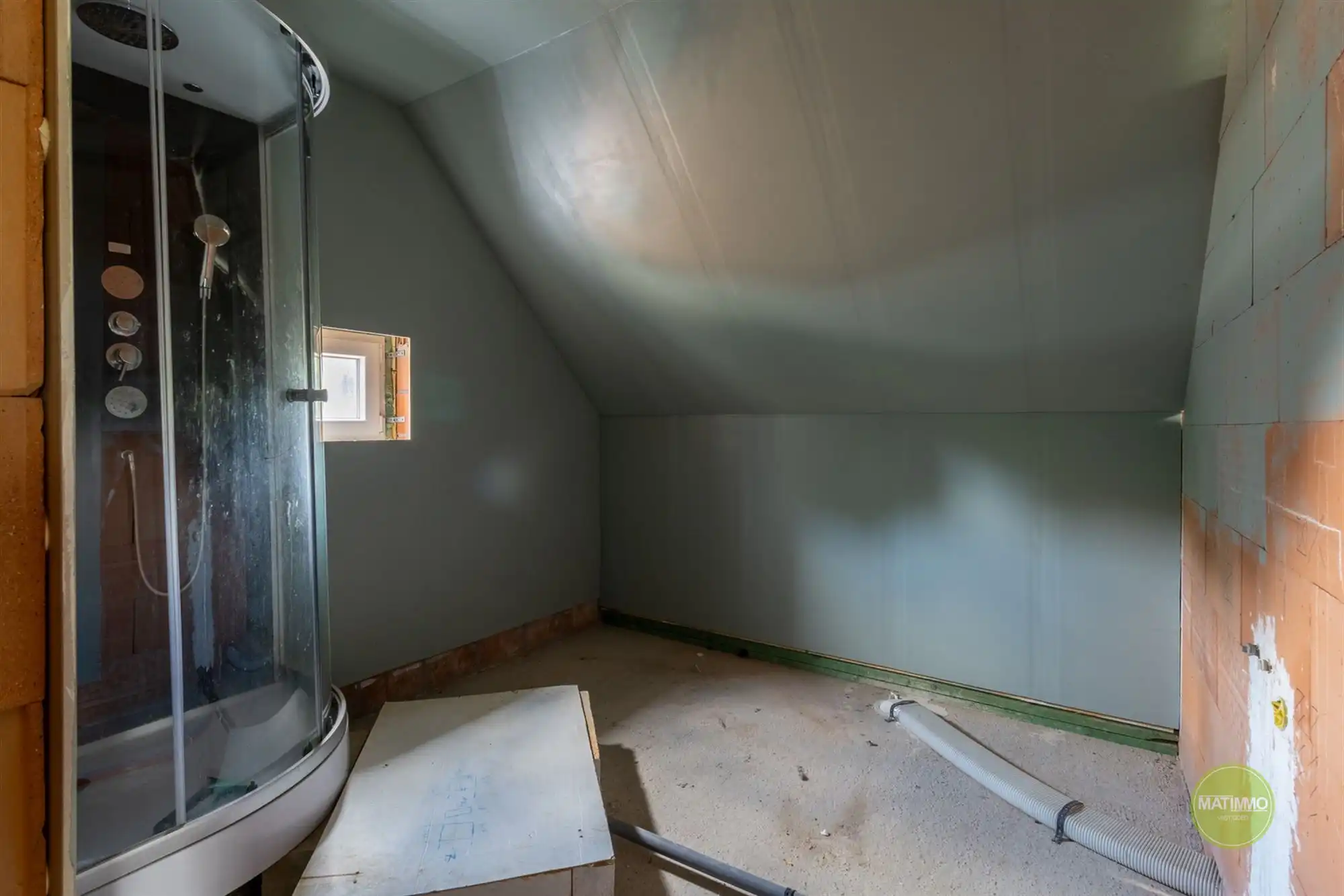 Vrijstaande casco gezinswoning met 6 slaapkamers  foto 14