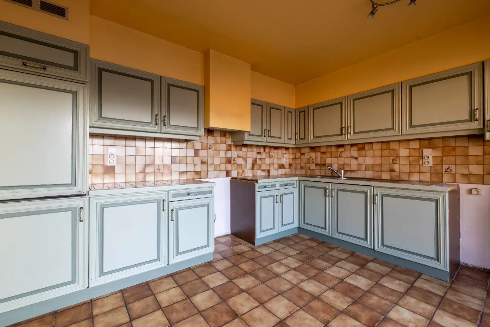 Gezellige bel-etage woning met 4 slk, grote garage en tuin foto 9