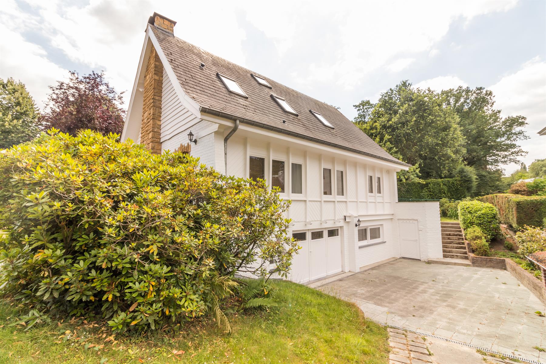 Villa te huur foto {{pictureIndex}}