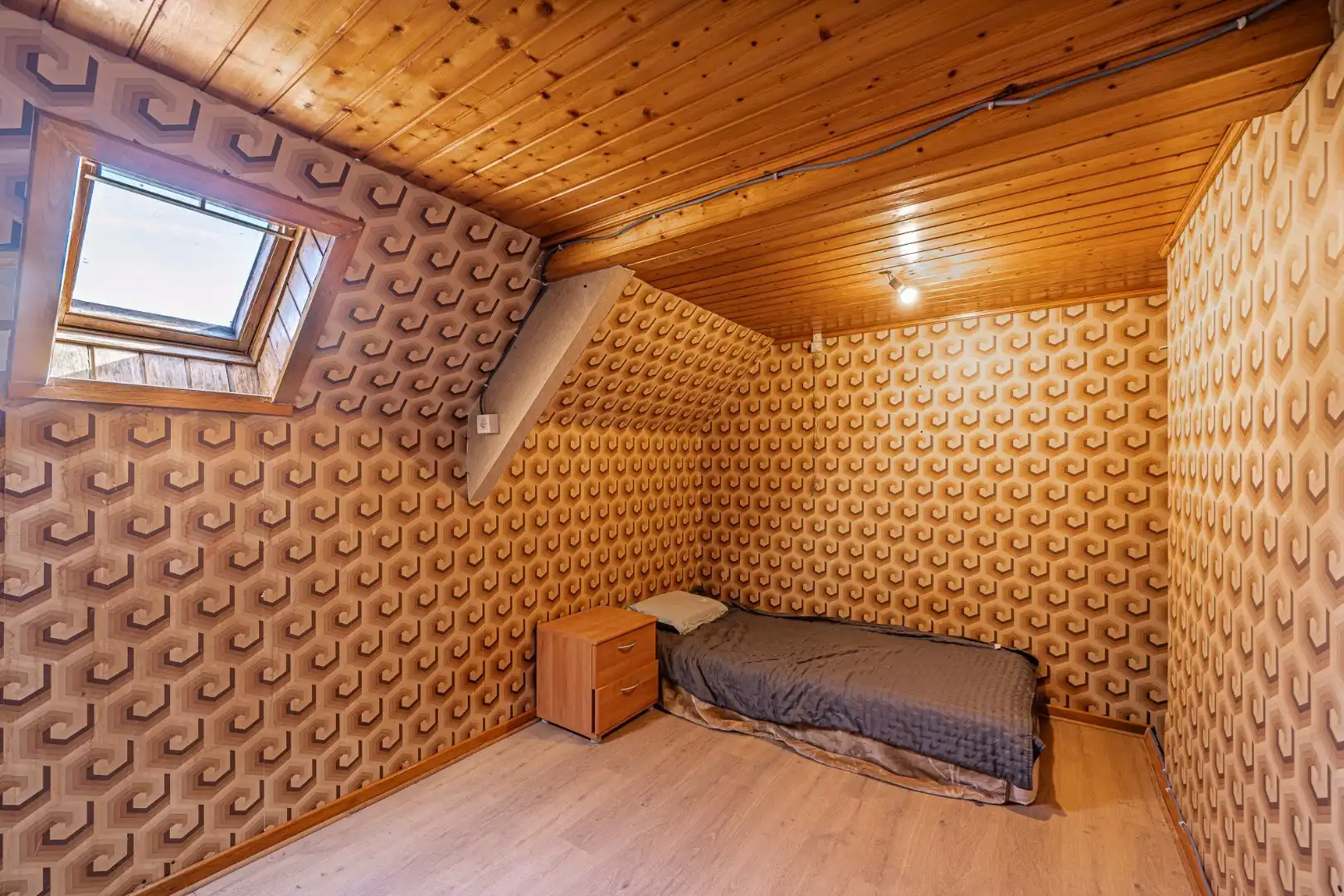 Lichtrijke woning met 4 slaapkamers in het centrum van Moorslede foto 10