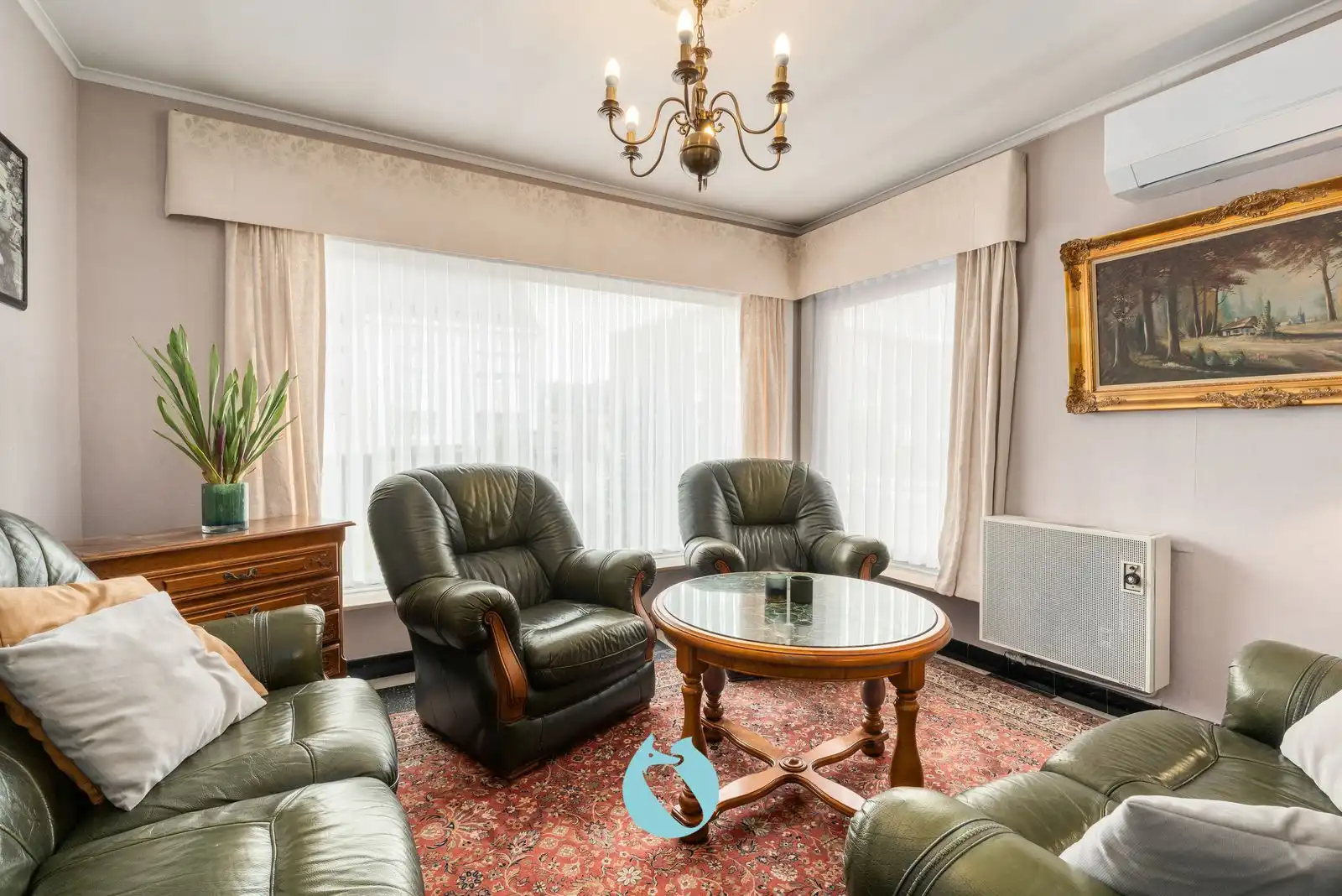 Woning is gelegen in een aangename en rustige buurt foto 7