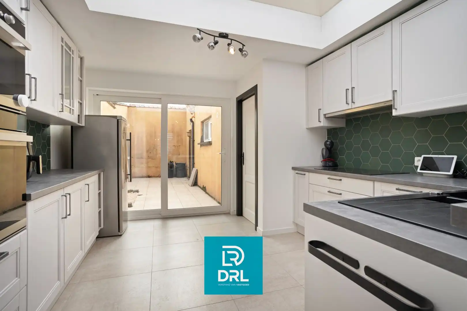 RIJWONING met TUIN te OOSTENDE foto 8