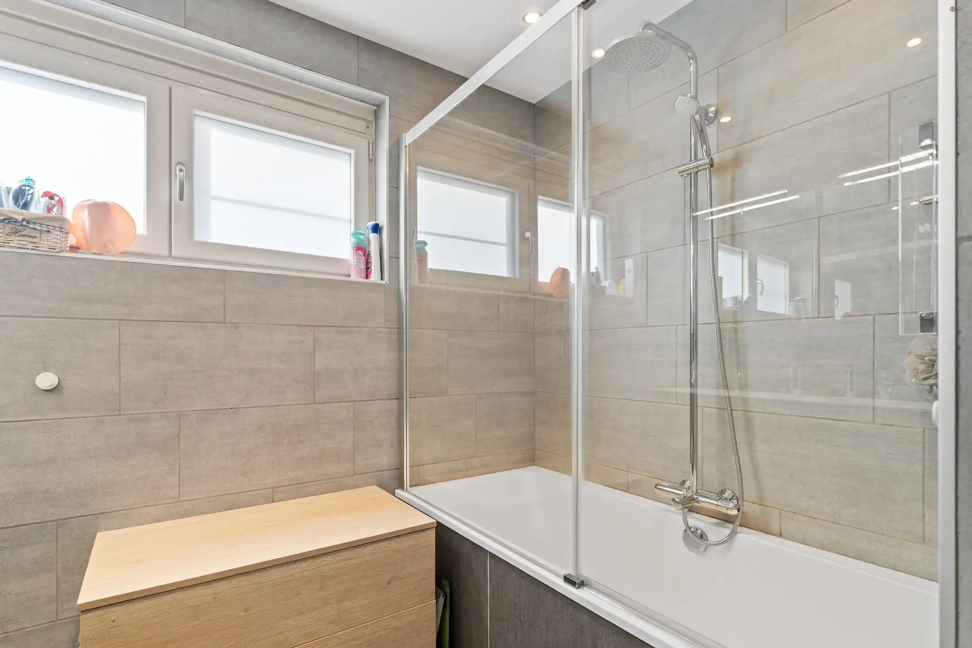 instapklare woning met heel wat mogelijkheden foto 14