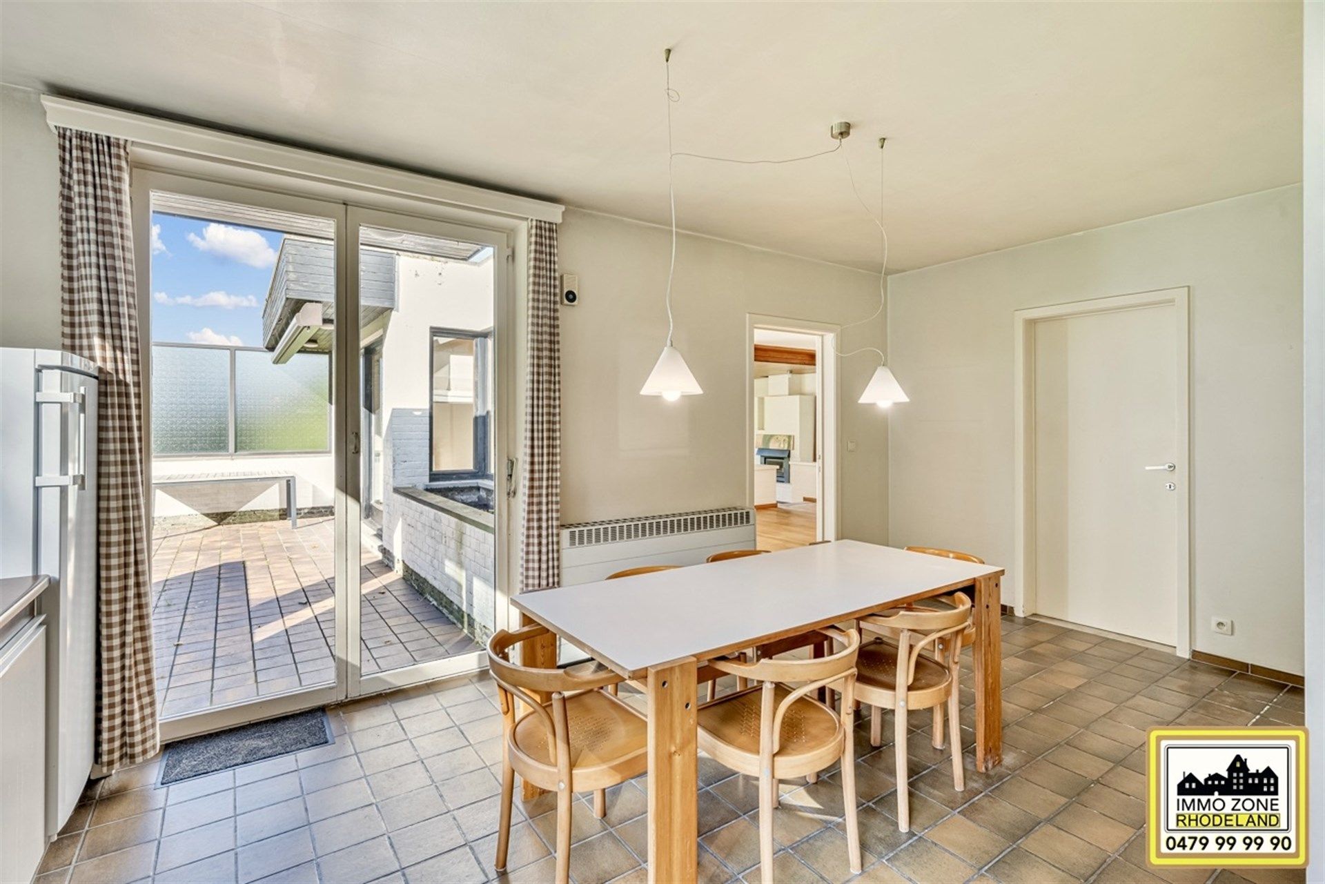 Exclusieve architecturale villa met prachtige ruime tuin foto 16