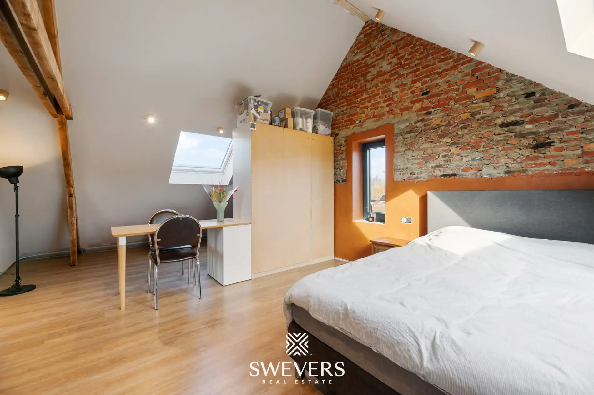 Gestripte OB met vergunde plannen en afgewerkte zolder op 10 are foto 22