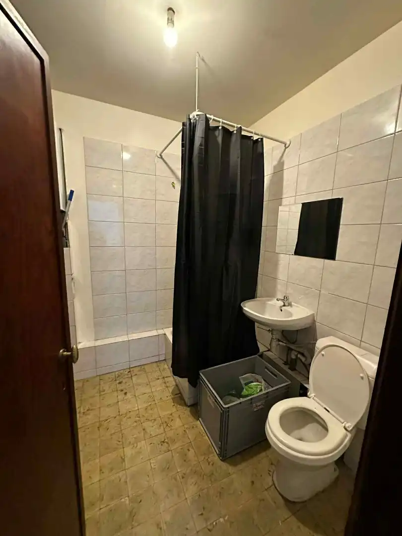 Zichtbare Ligging met Parkeergelegenheid in Borsbeek foto 8