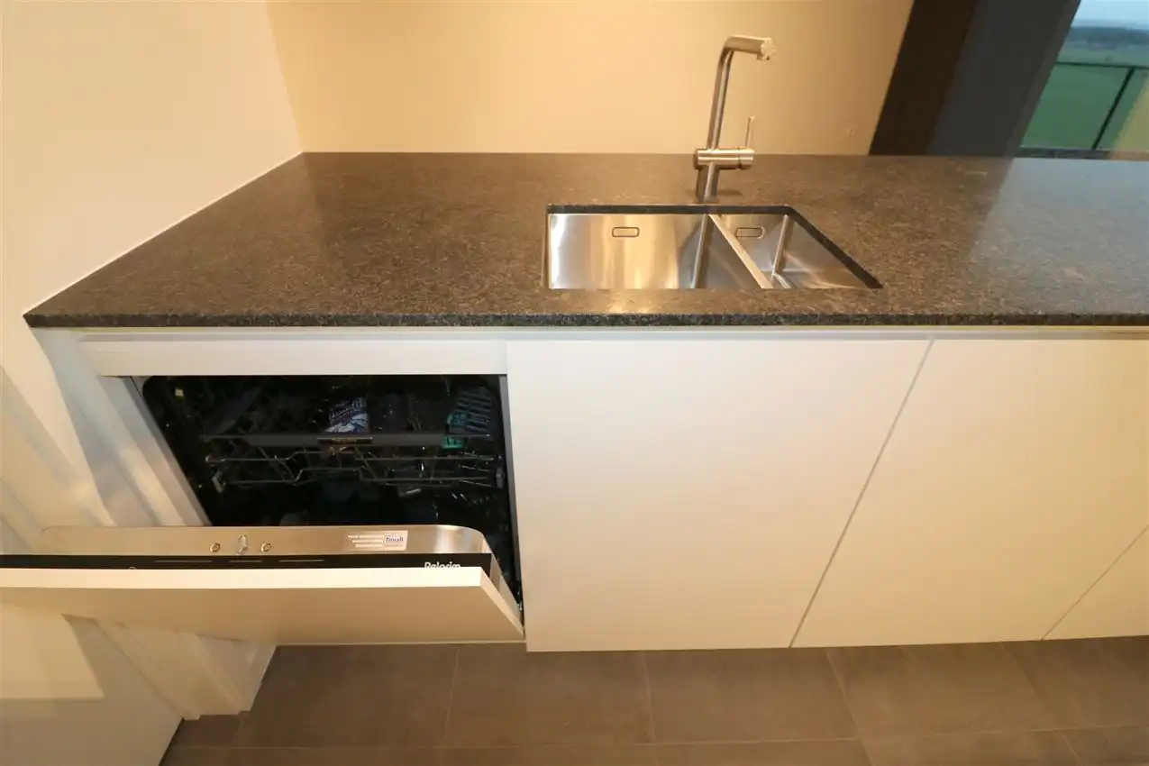 Nieuwbouw, energiezuinig, prachtige omgeving, garage foto 44