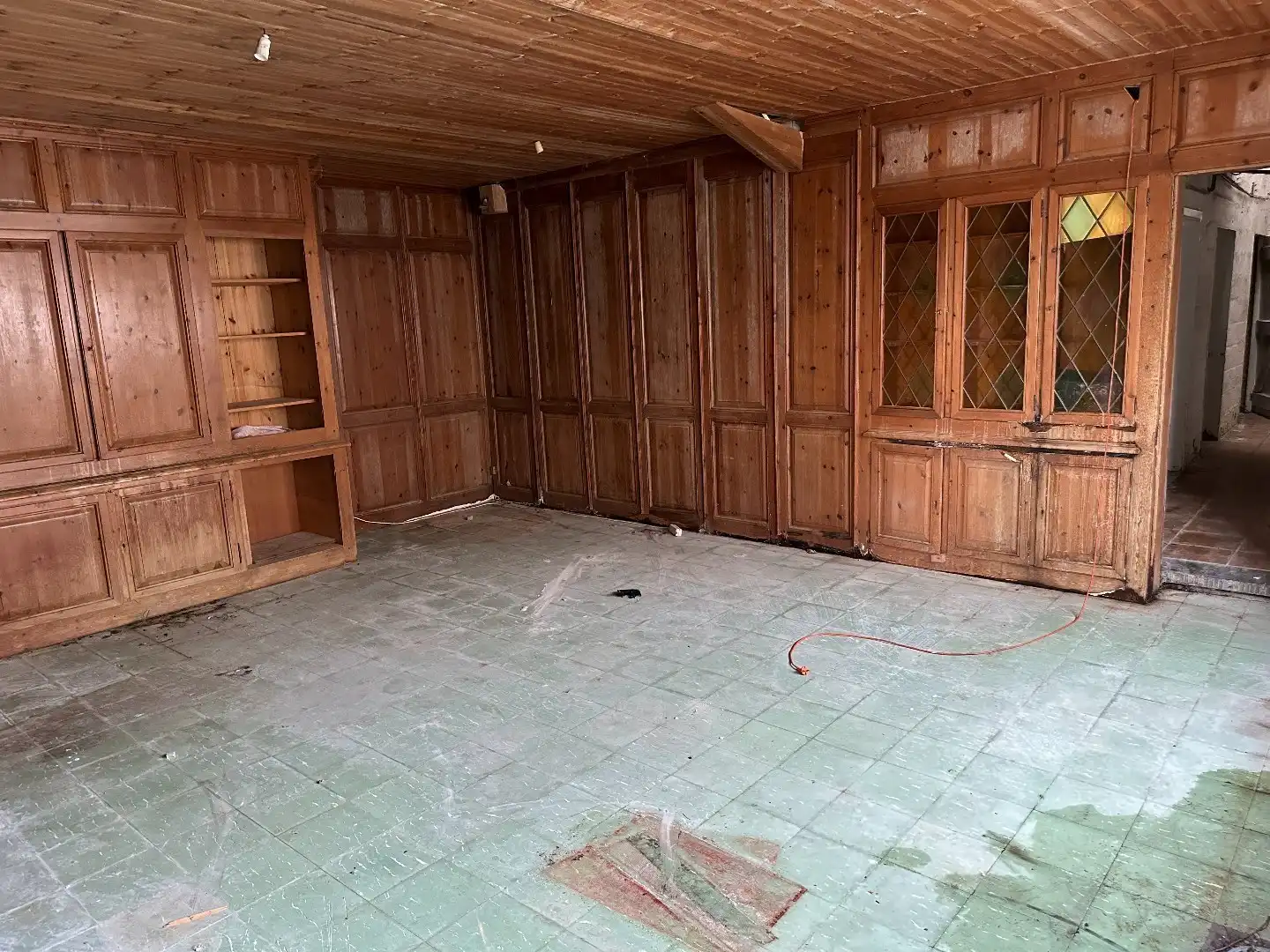 Te renoveren vrijstaande woning met 400m² Magazijn op 7a85ca perceel foto 14